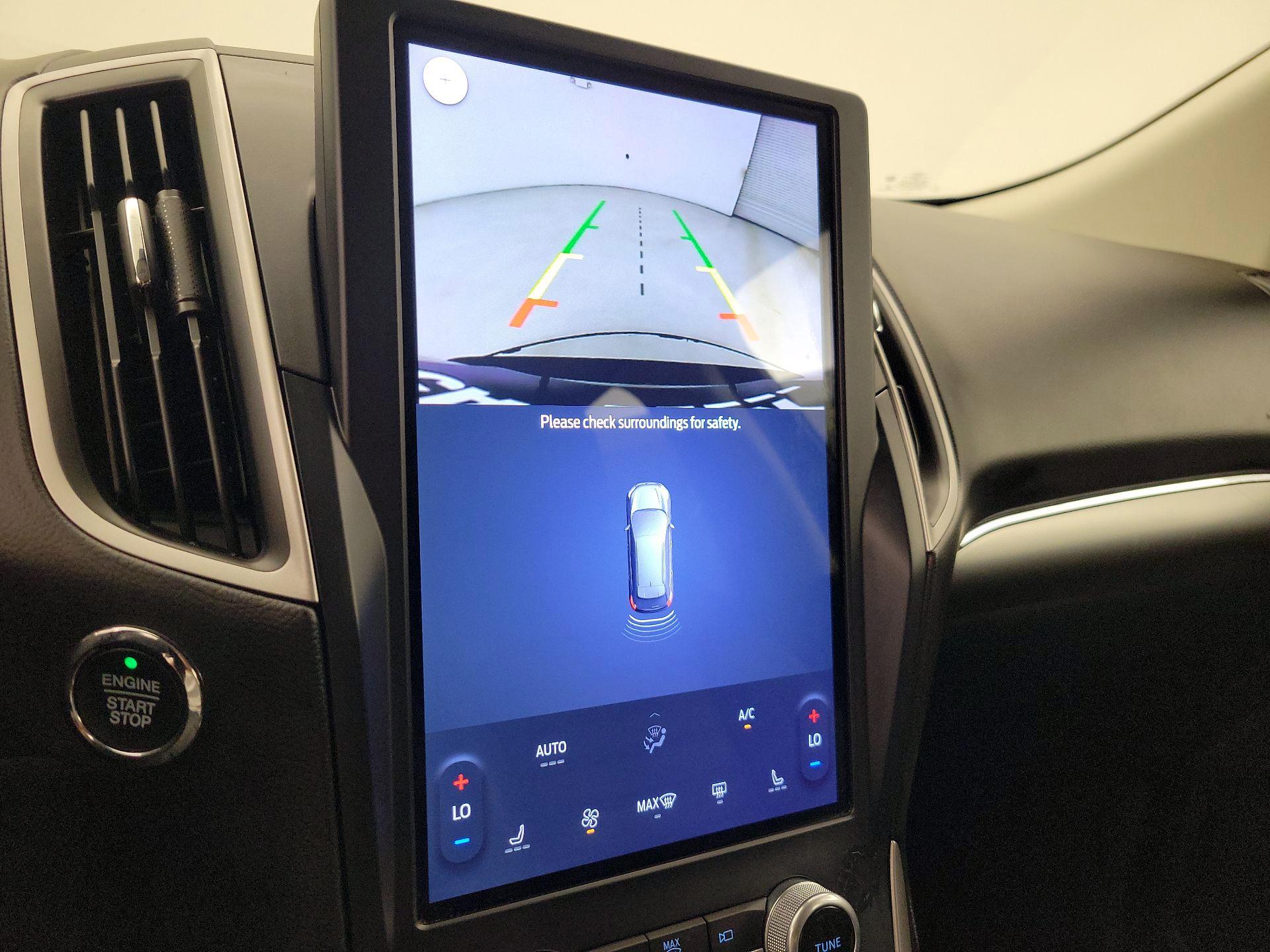 Thumbnail: 2022 Ford Edge - 14