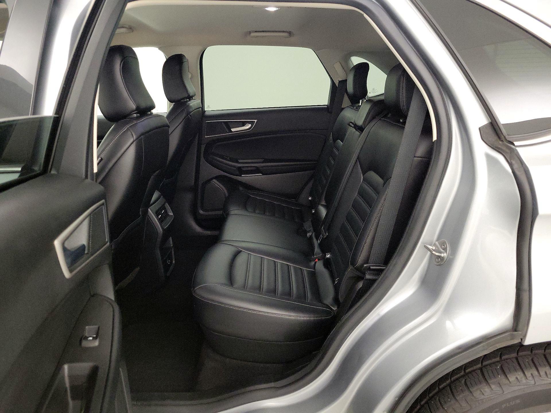 Thumbnail: 2022 Ford Edge - 19