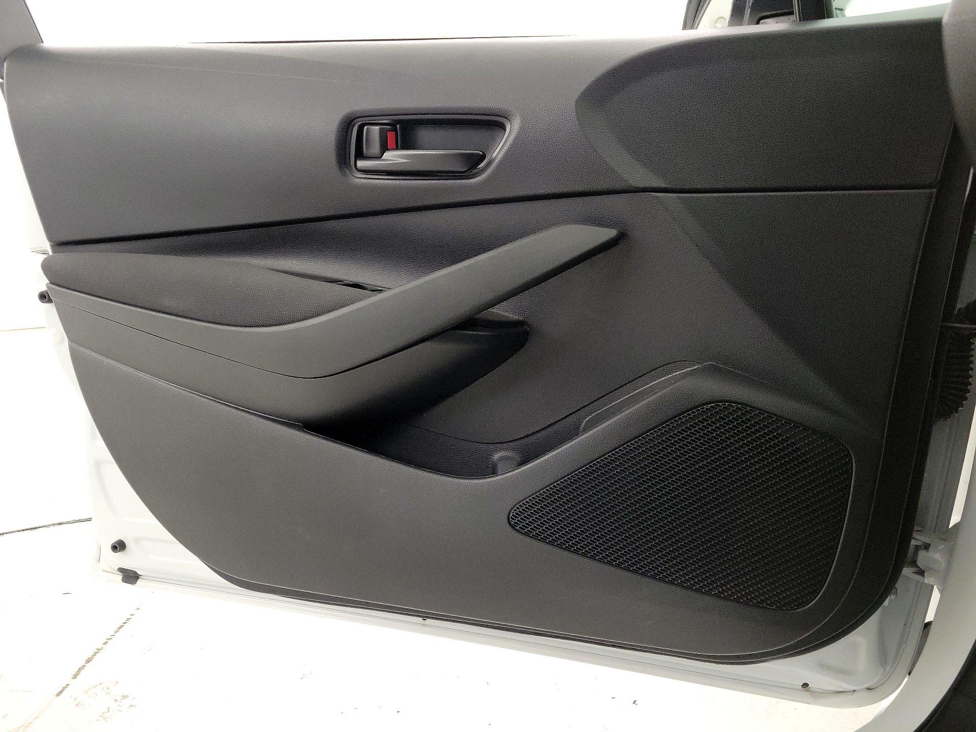 Thumbnail: 2023 Toyota Corolla - 12