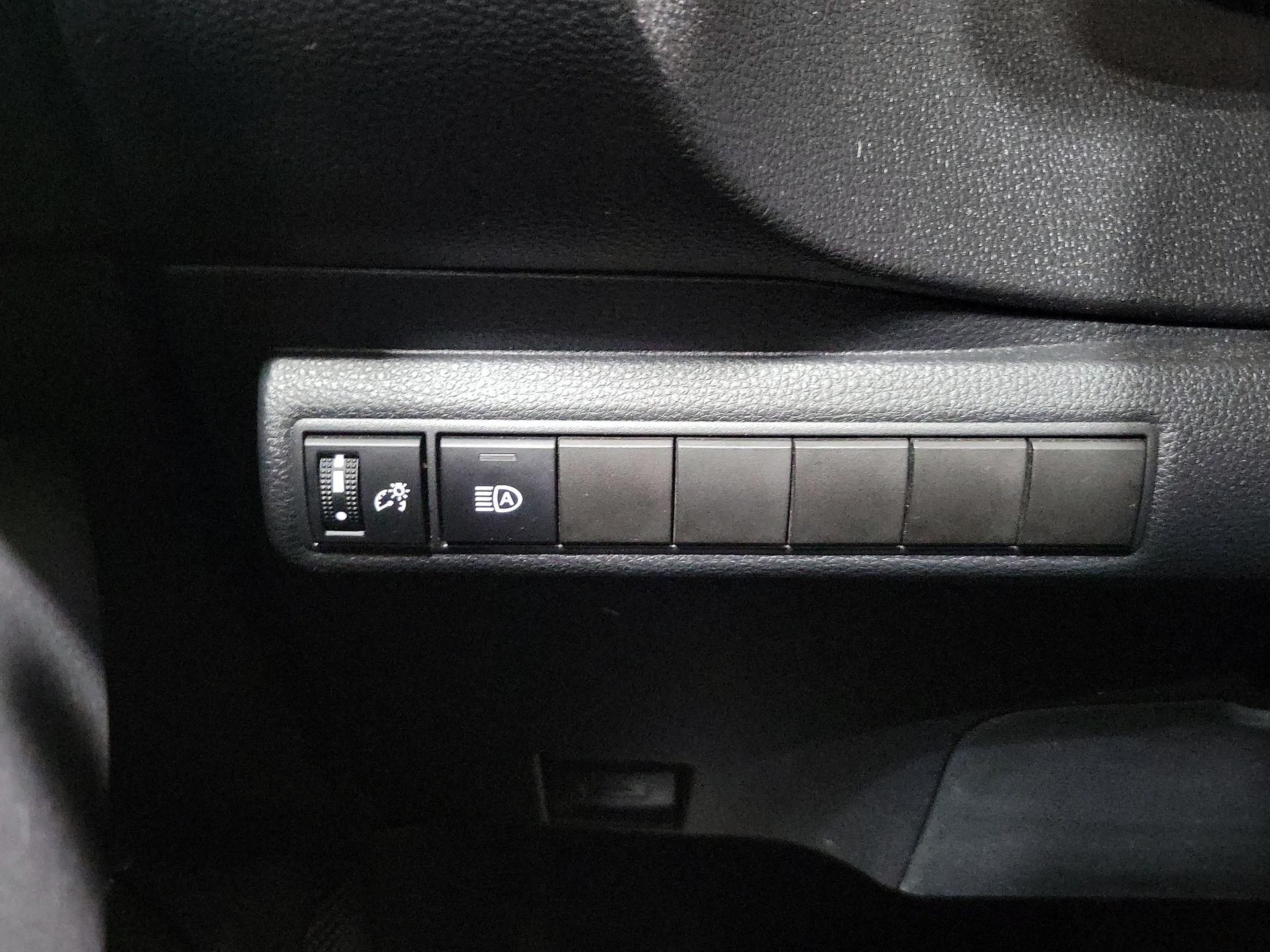 Thumbnail: 2023 Toyota Corolla - 13