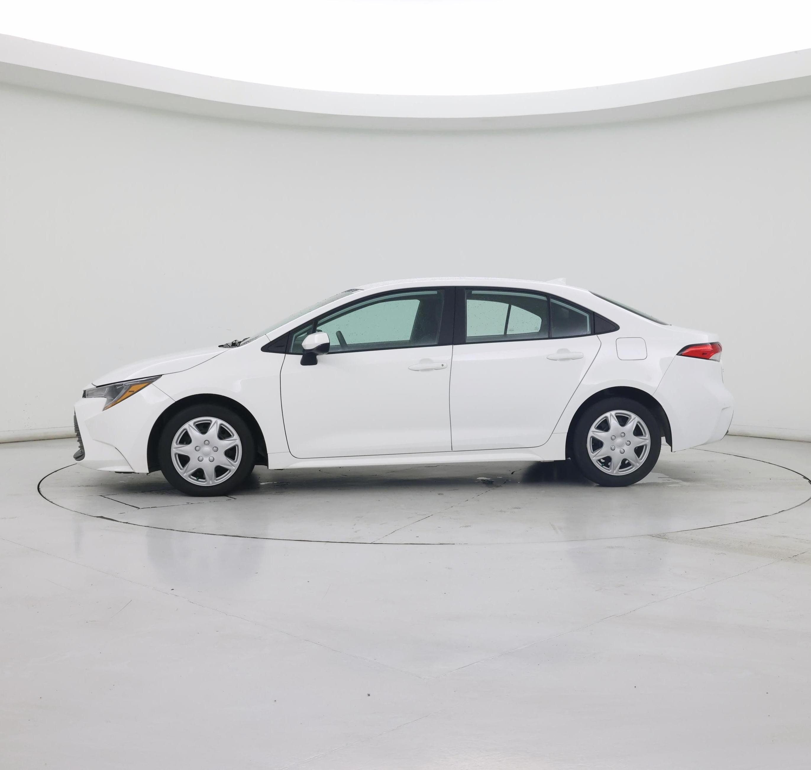 Thumbnail: 2023 Toyota Corolla - 3