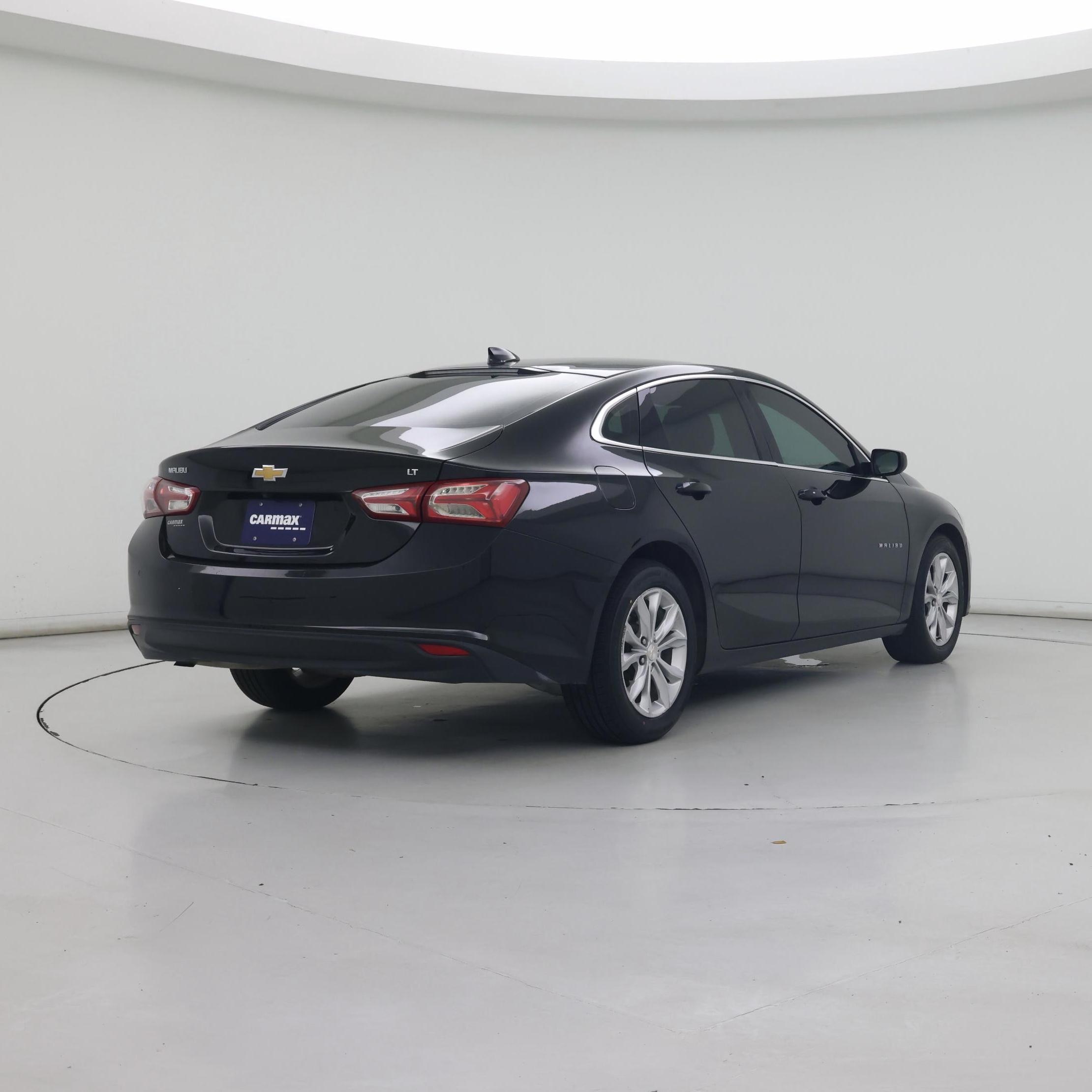 Thumbnail: 2021 Chevrolet Malibu - 8