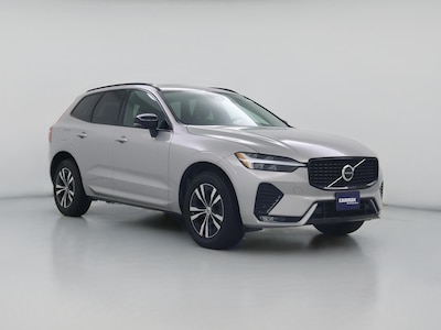 2024 Volvo XC60 B5 Core Dark Theme