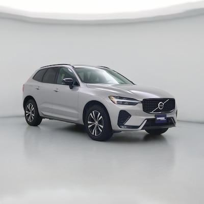 2024 Volvo XC60 B5 Core Dark Theme