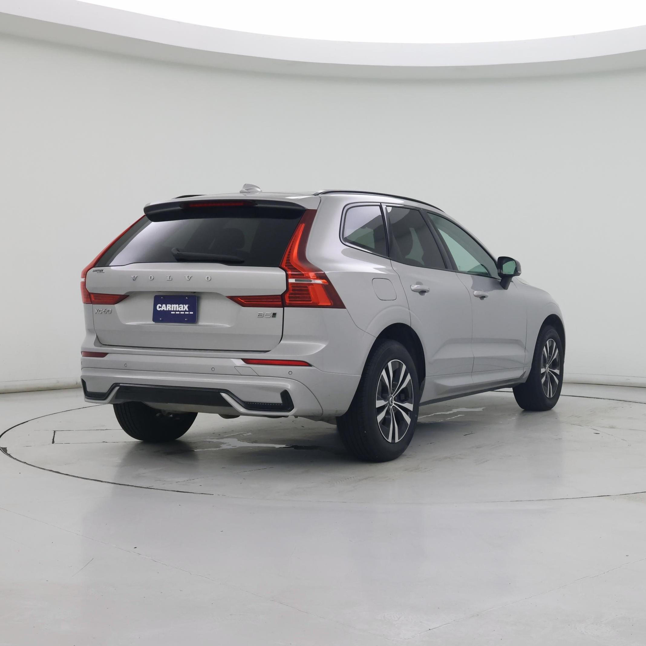 Thumbnail: 2024 Volvo XC60 - 8