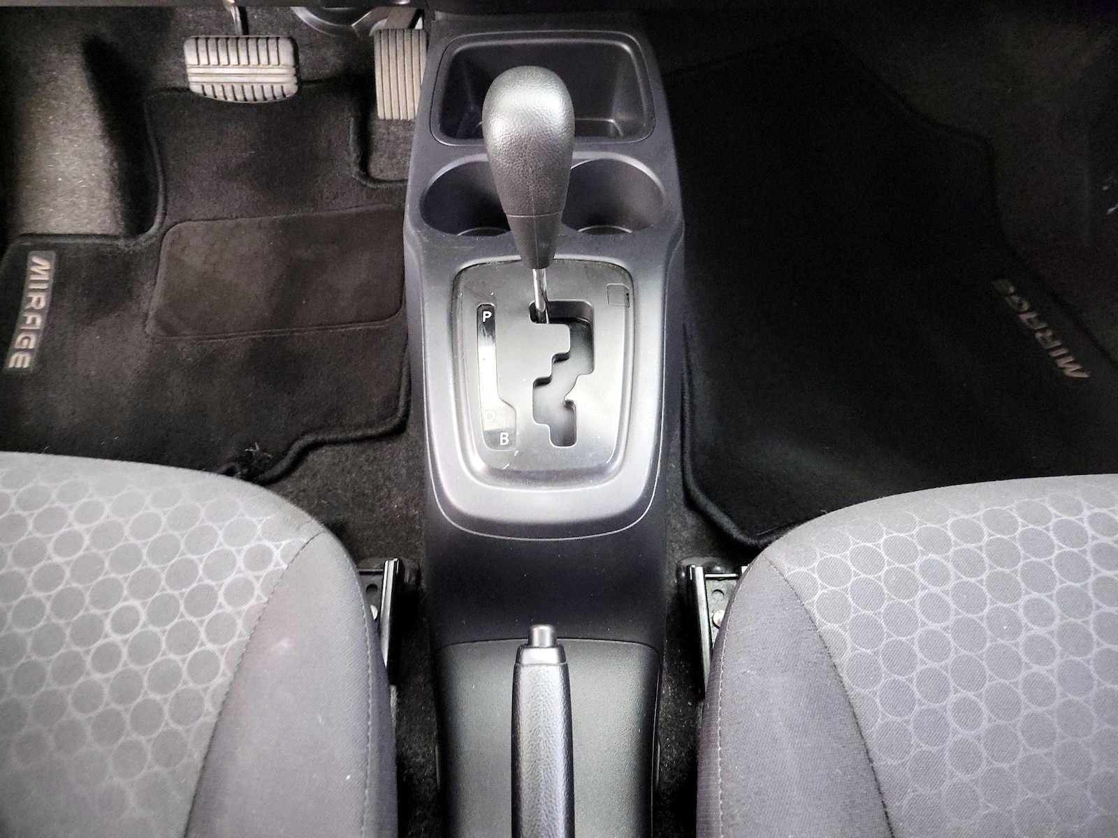 2015 Mitsubishi Mirage DE - Photo 17