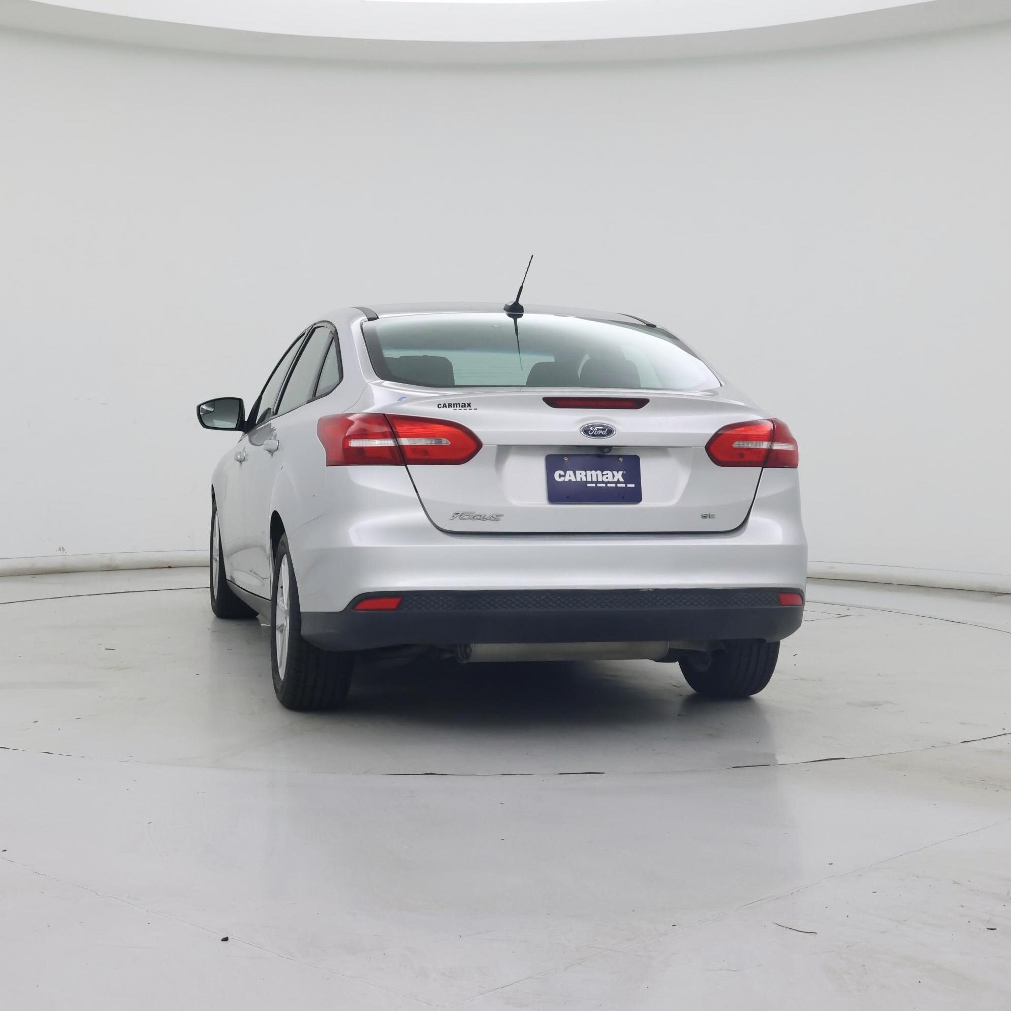 Thumbnail: 2018 Ford Focus - 6