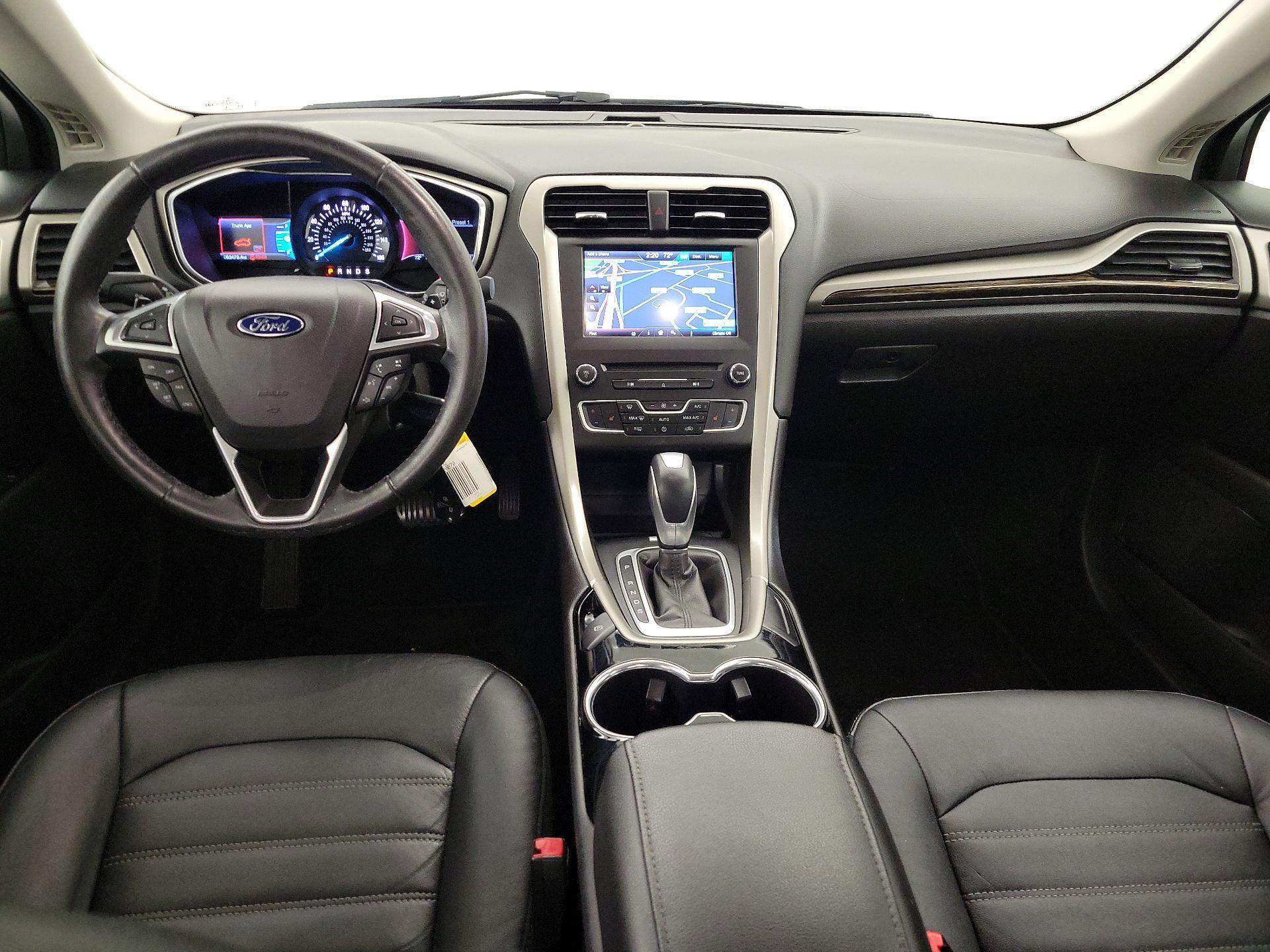 Thumbnail: 2016 Ford Fusion - 9