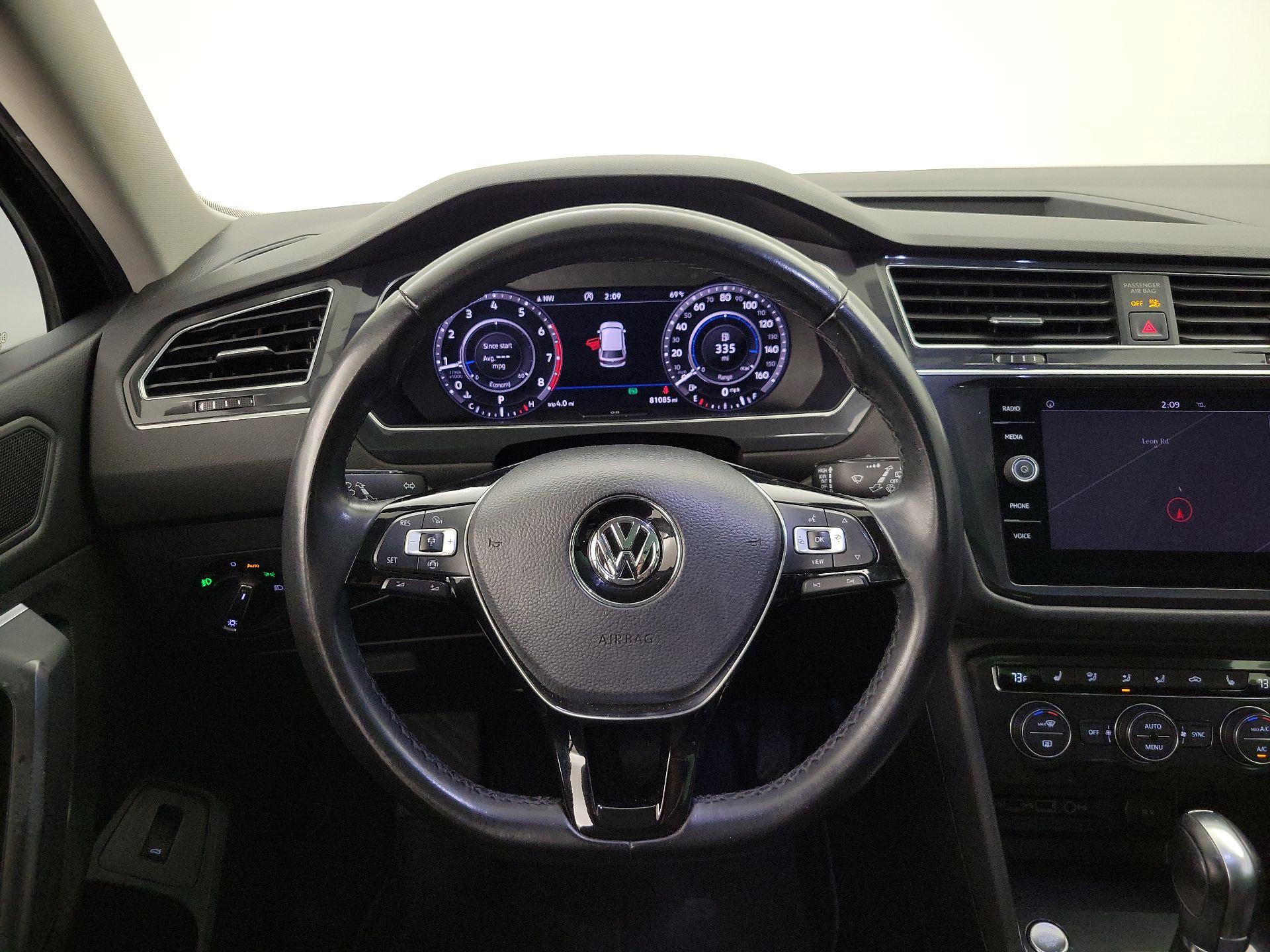 Thumbnail: 2019 Volkswagen Tiguan - 10