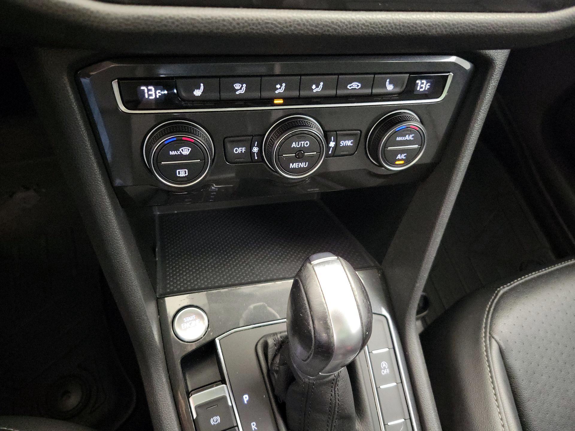 Thumbnail: 2019 Volkswagen Tiguan - 17