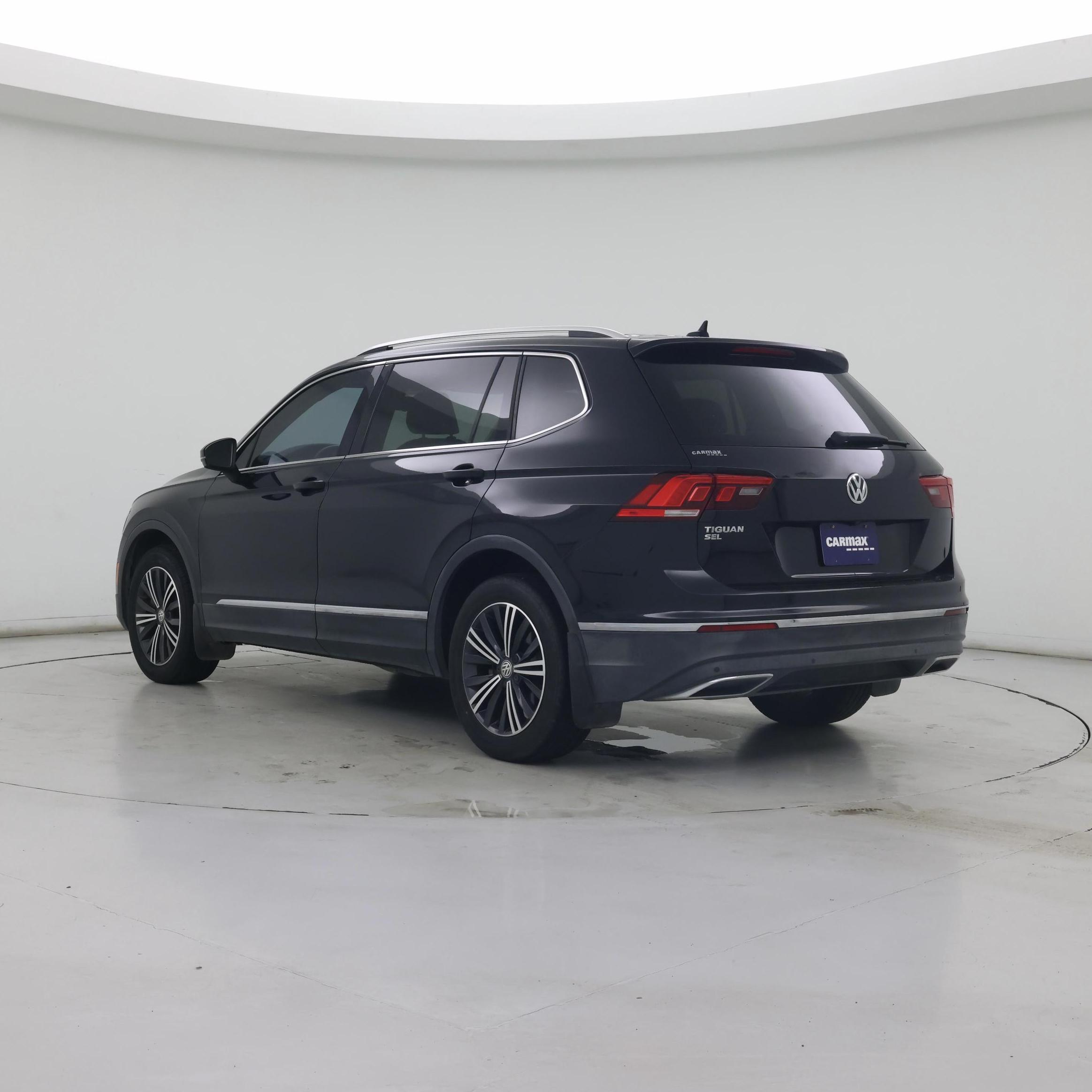 Thumbnail: 2019 Volkswagen Tiguan - 2