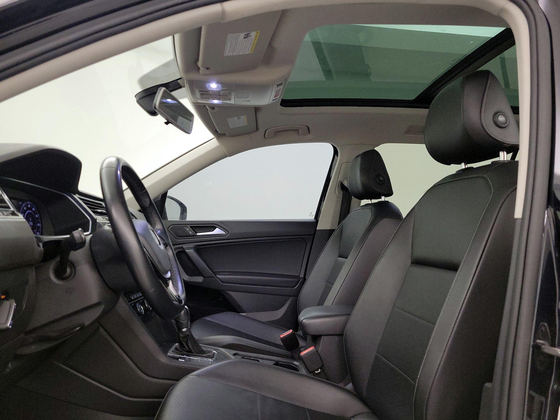 Thumbnail: 2019 Volkswagen Tiguan - 19