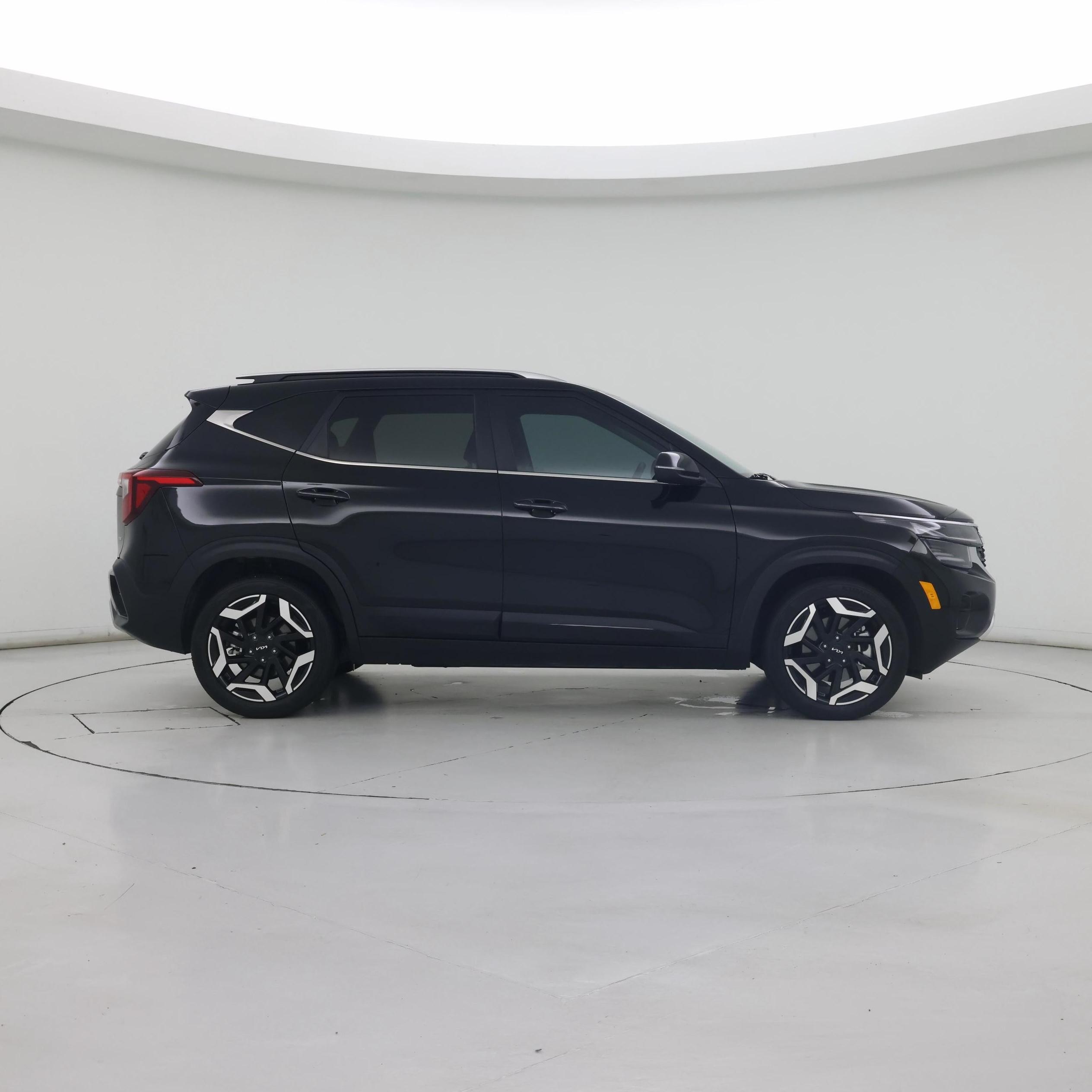 Thumbnail: 2025 Kia Seltos - 7