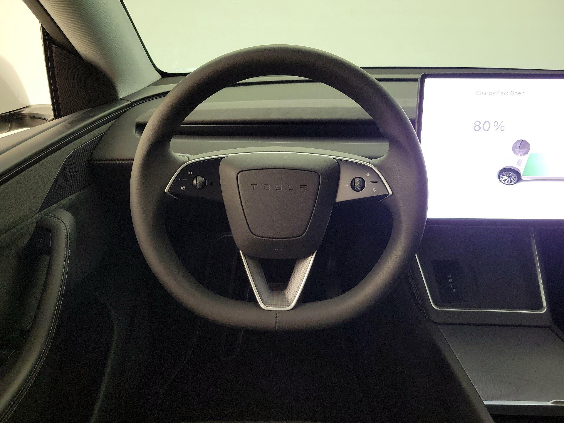 Thumbnail: 2026 Tesla Model Y - 10