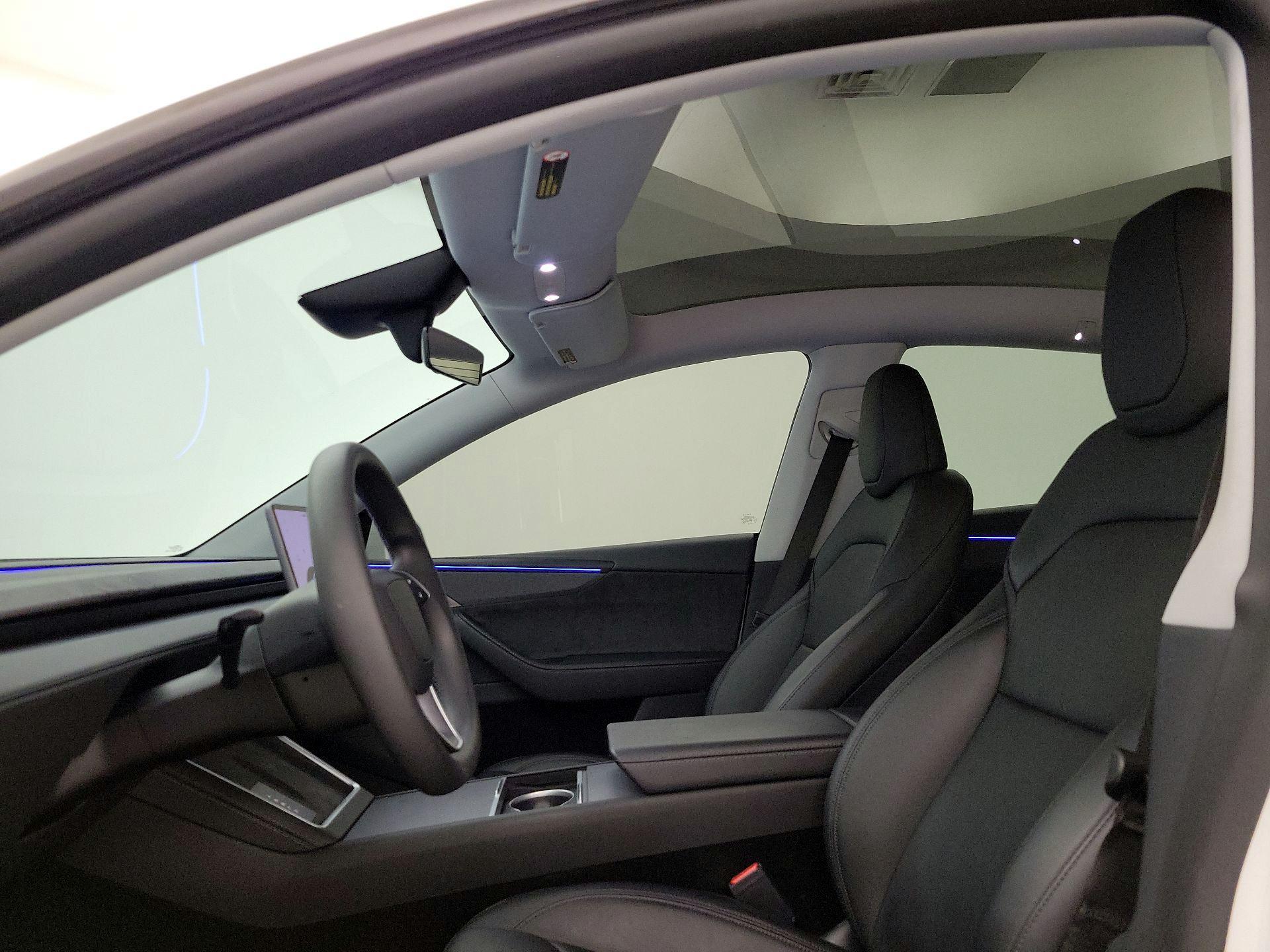 Thumbnail: 2026 Tesla Model Y - 18