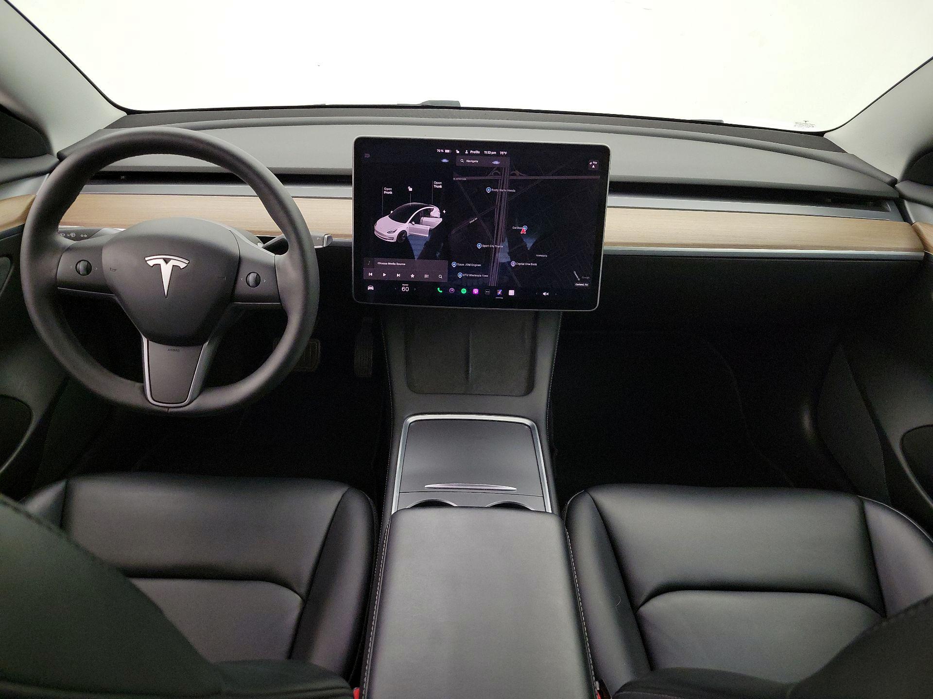 Thumbnail: 2021 Tesla Model 3 - 9