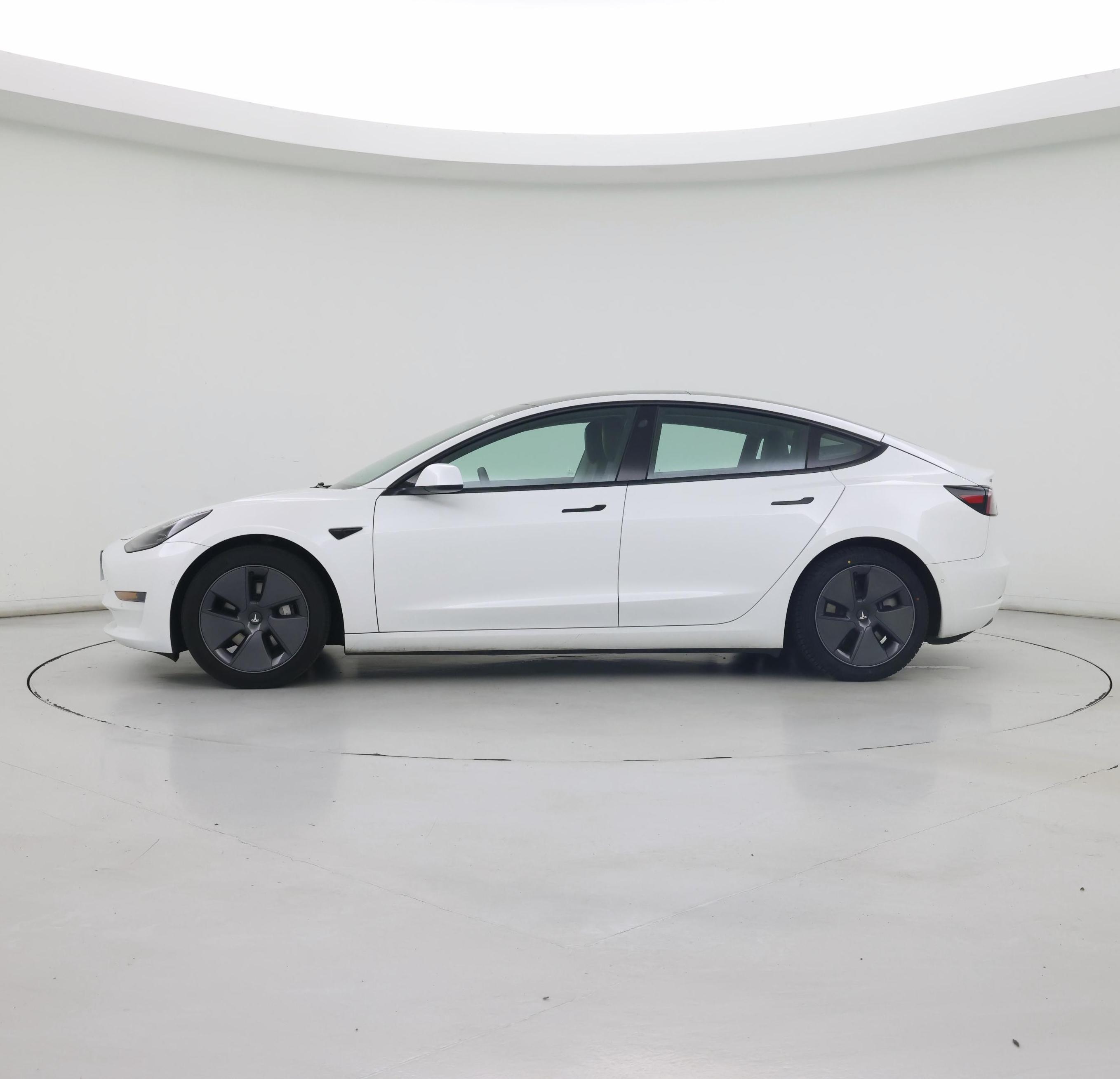 Thumbnail: 2021 Tesla Model 3 - 3