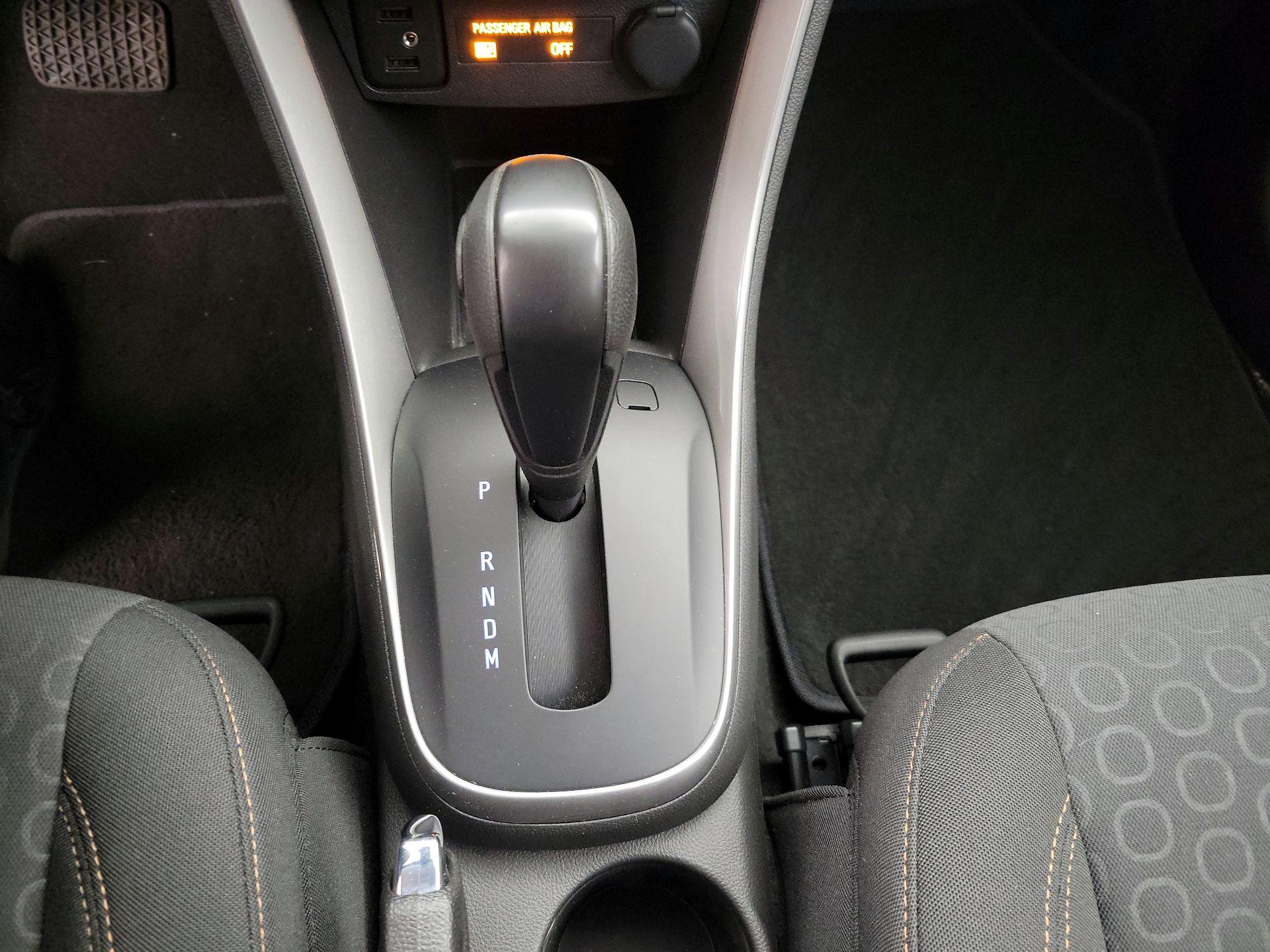 Thumbnail: 2022 Chevrolet Trax - 17