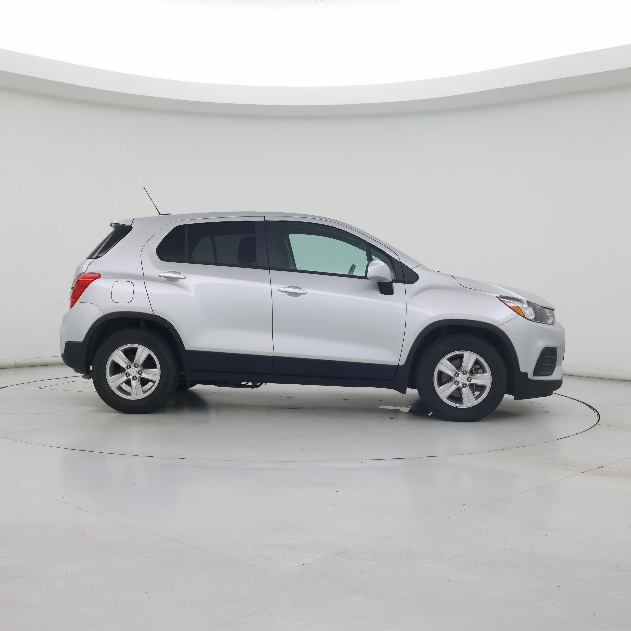 Thumbnail: 2022 Chevrolet Trax - 7