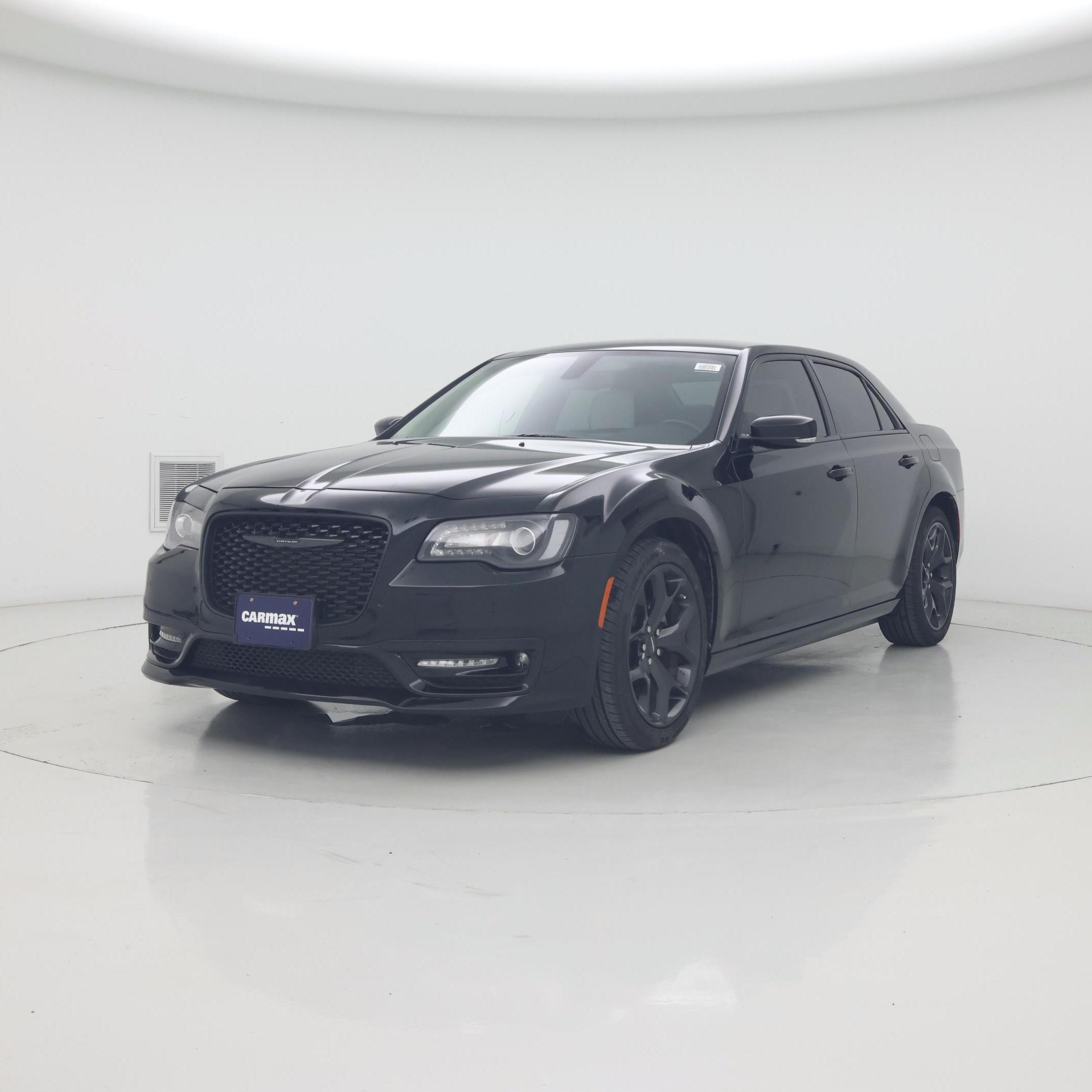 Thumbnail: 2022 Chrysler 300 - 4