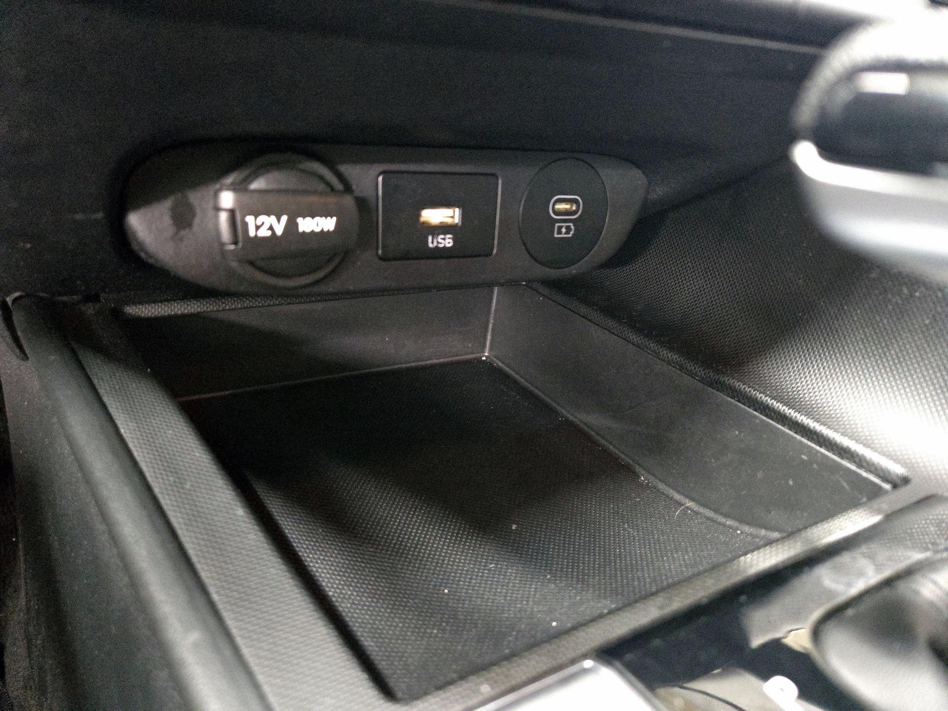 Thumbnail: 2024 Hyundai Elantra - 18