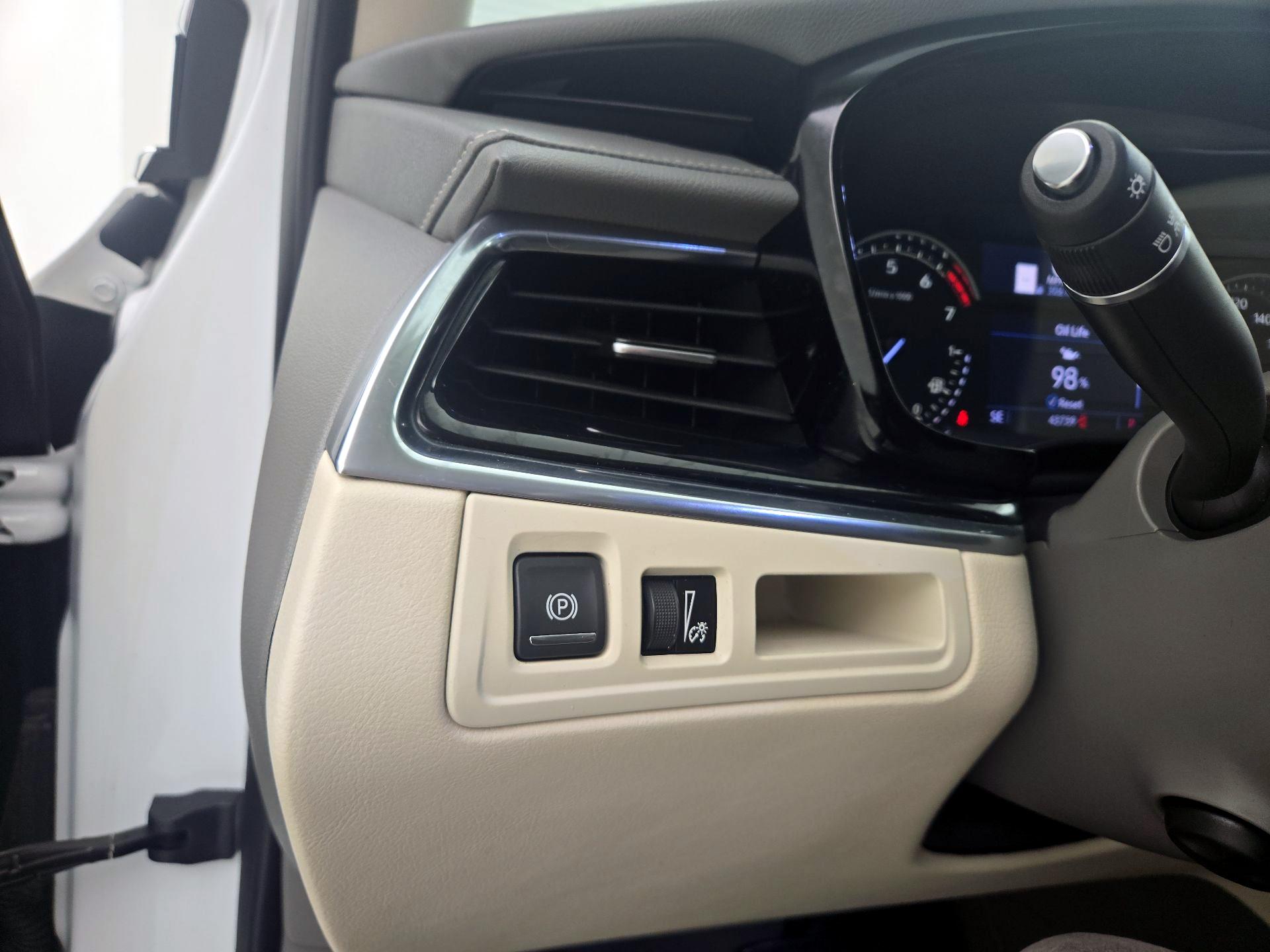 Thumbnail: 2020 Cadillac XT6 - 13
