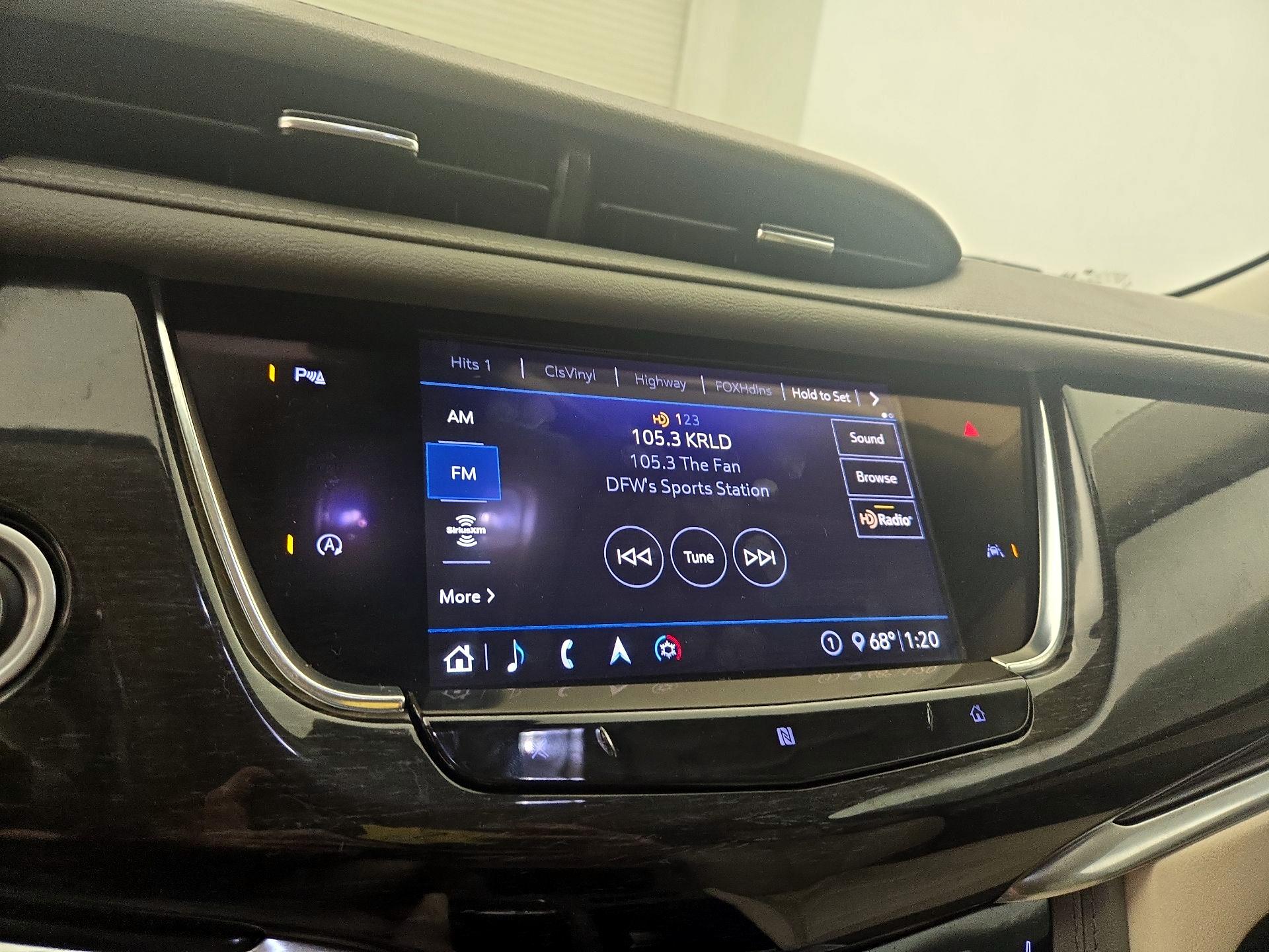Thumbnail: 2020 Cadillac XT6 - 16