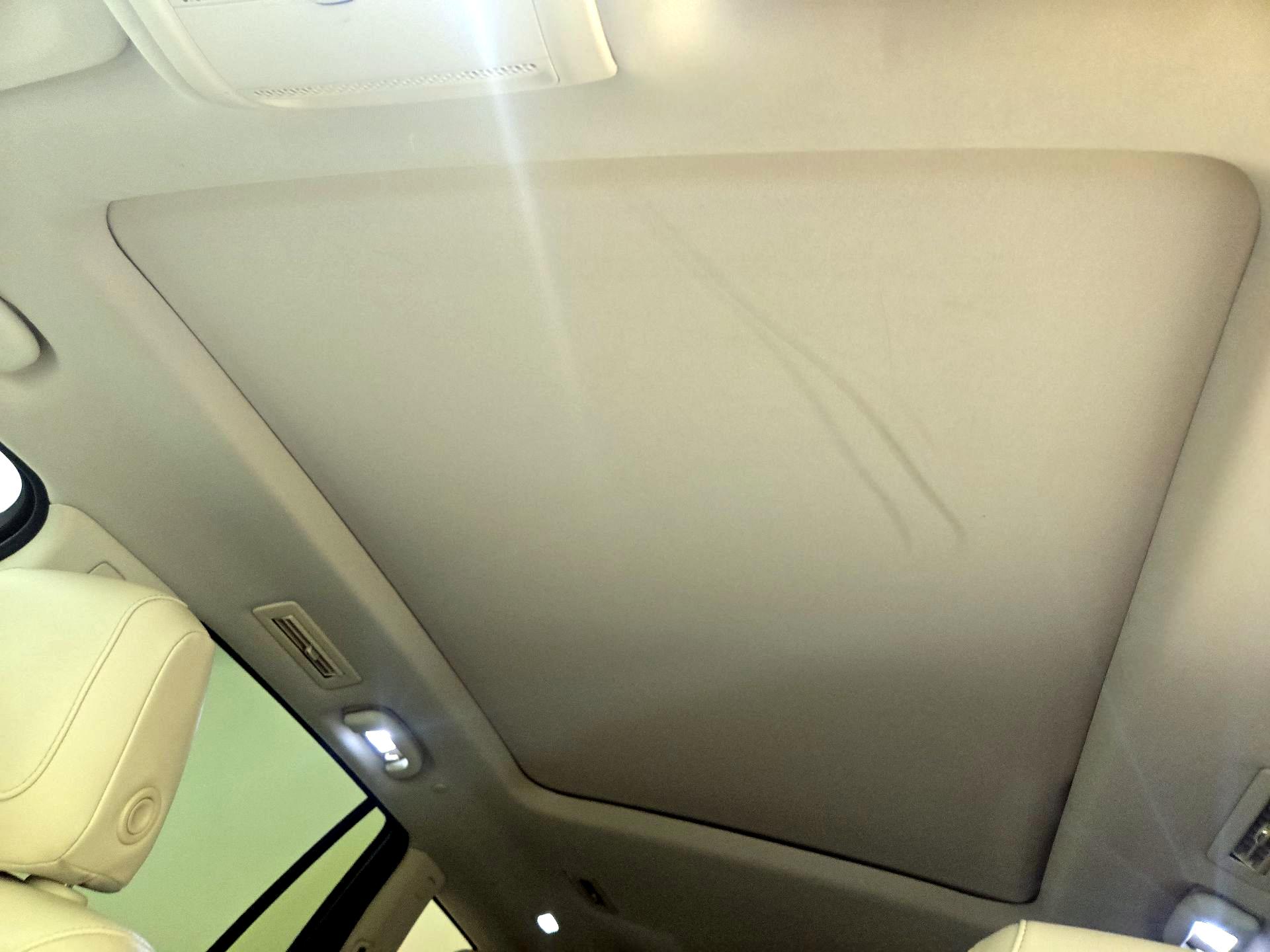 Thumbnail: 2020 Cadillac XT6 - 20