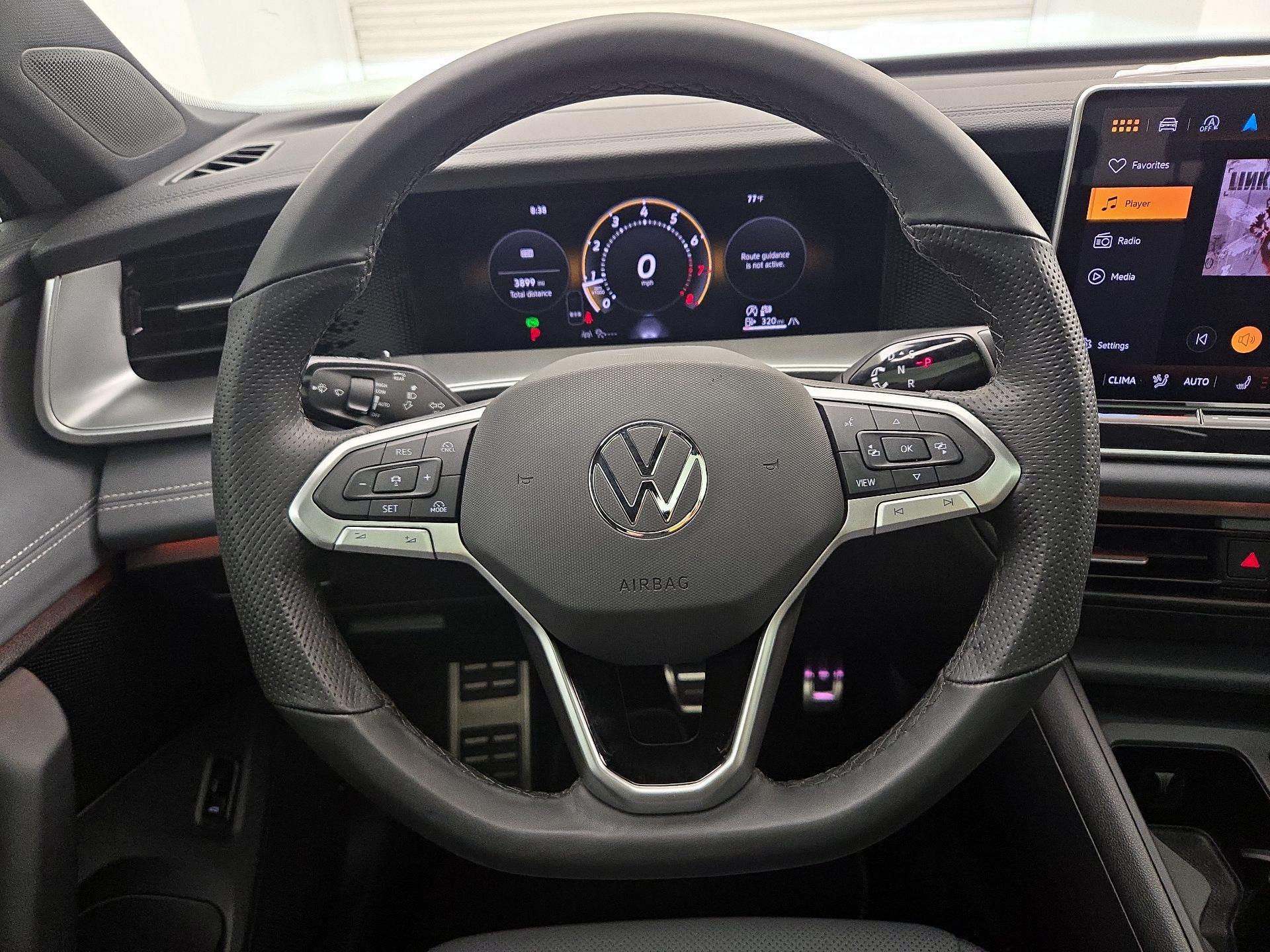 Thumbnail: 2025 Volkswagen Tiguan - 10