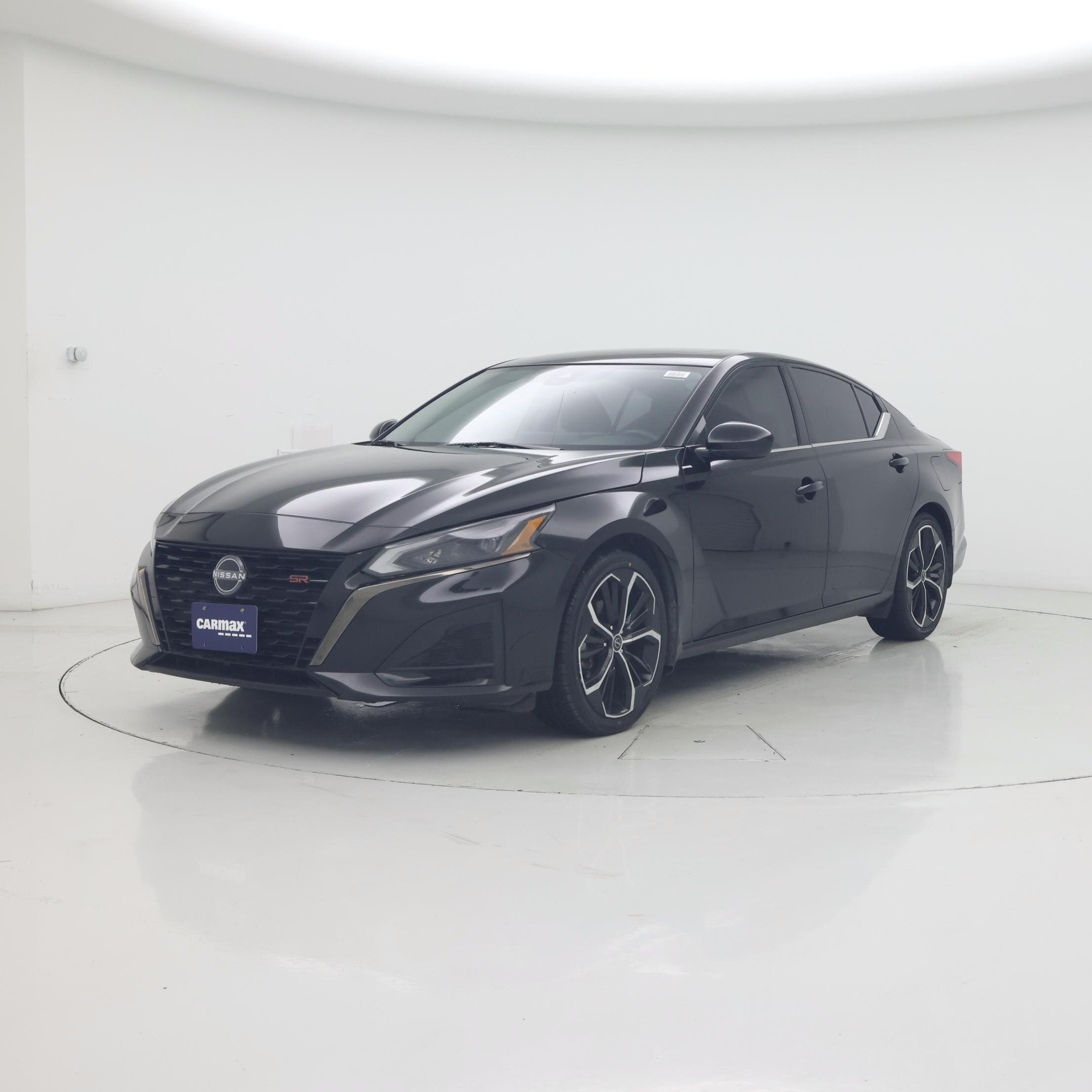 Thumbnail: 2023 Nissan Altima - 4