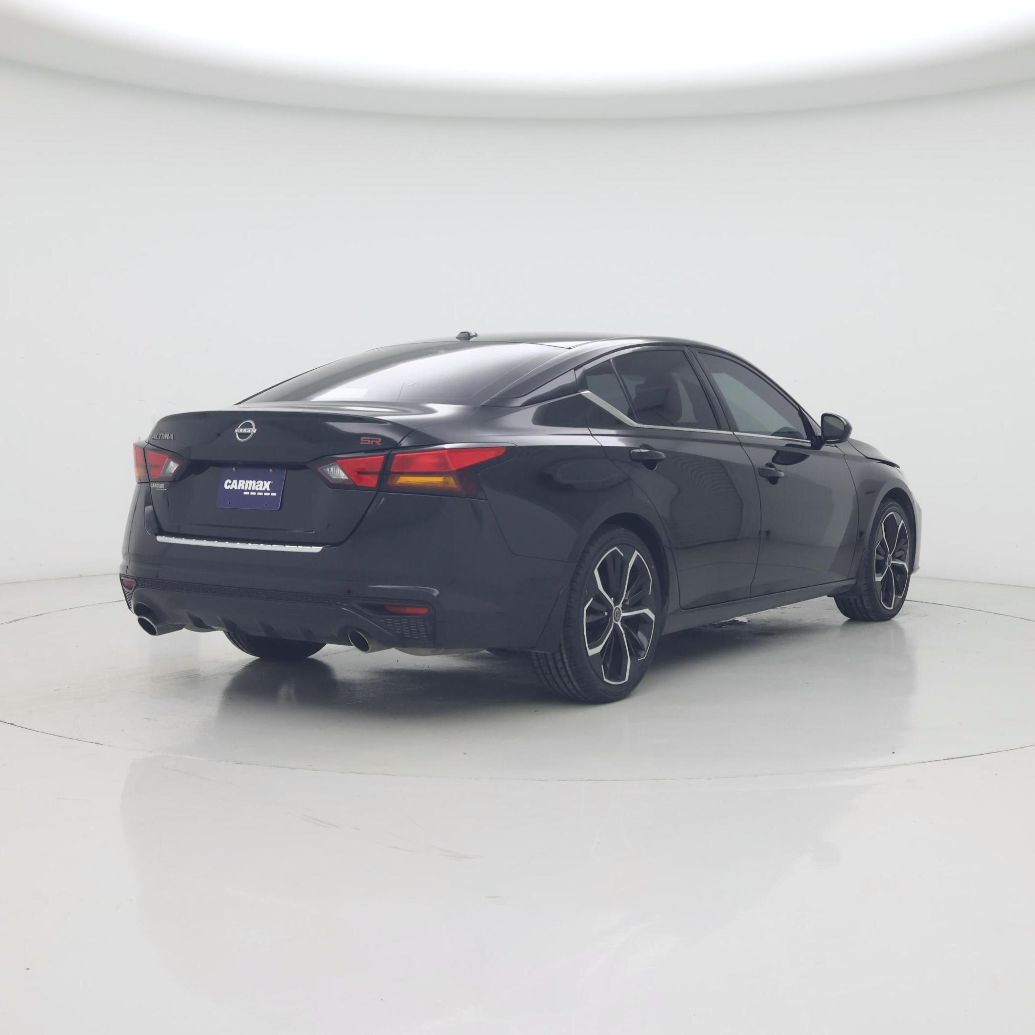 Thumbnail: 2023 Nissan Altima - 8