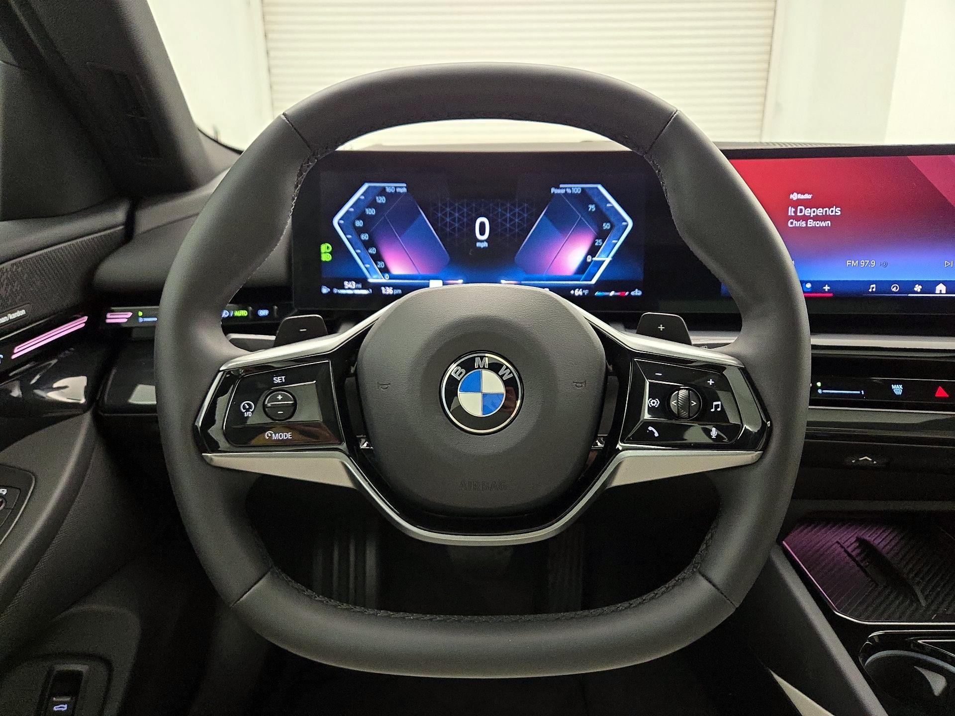 Thumbnail: 2024 BMW 5 Series - 10