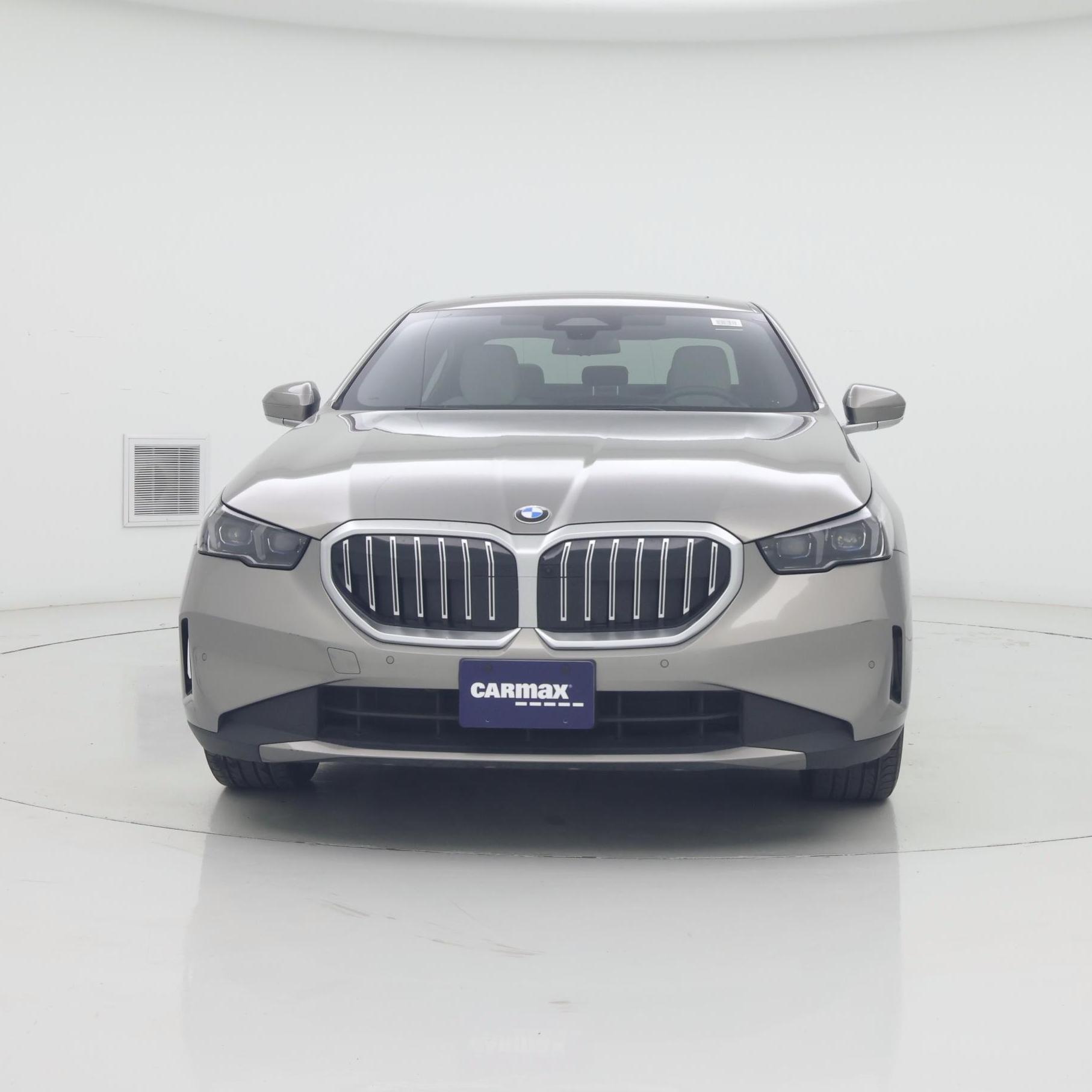 Thumbnail: 2024 BMW 5 Series - 5