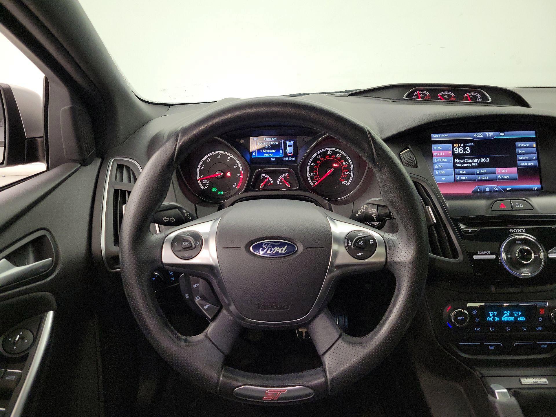 Thumbnail: 2014 Ford Focus - 10