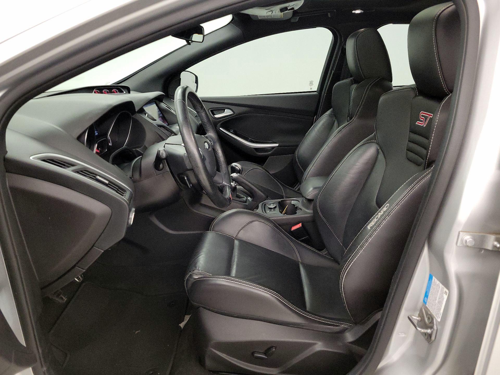 Thumbnail: 2014 Ford Focus - 11