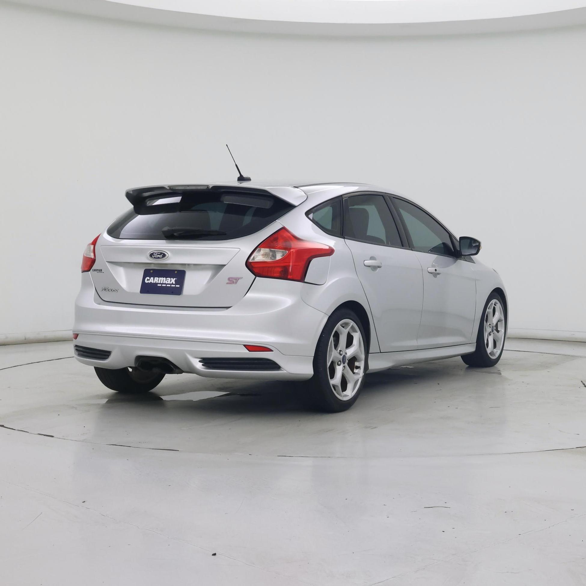 Thumbnail: 2014 Ford Focus - 8