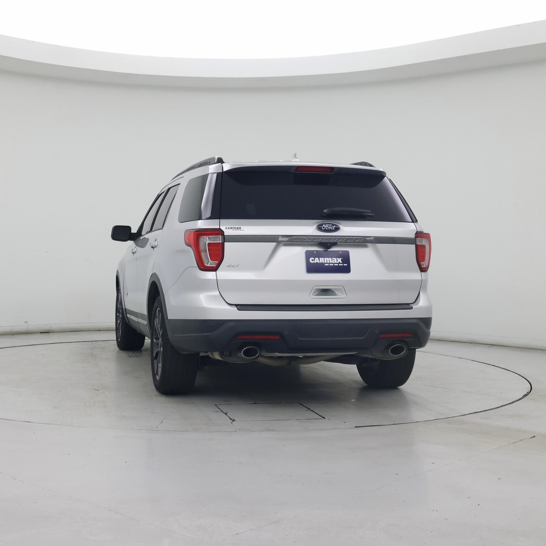 Thumbnail: 2019 Ford Explorer - 6