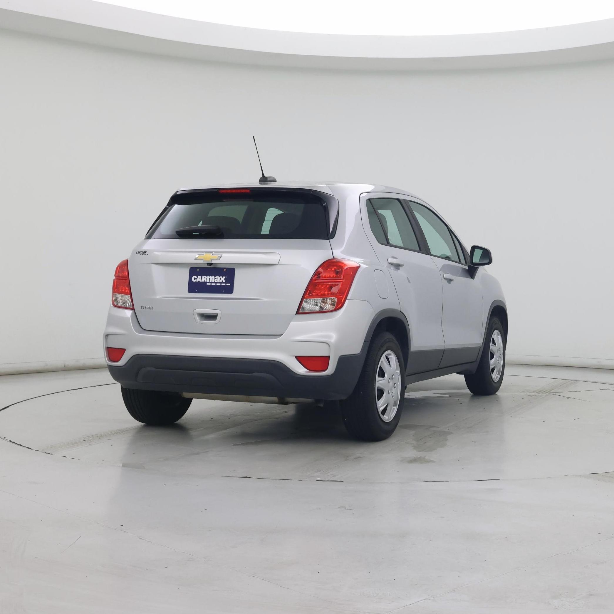 Thumbnail: 2018 Chevrolet Trax - 8