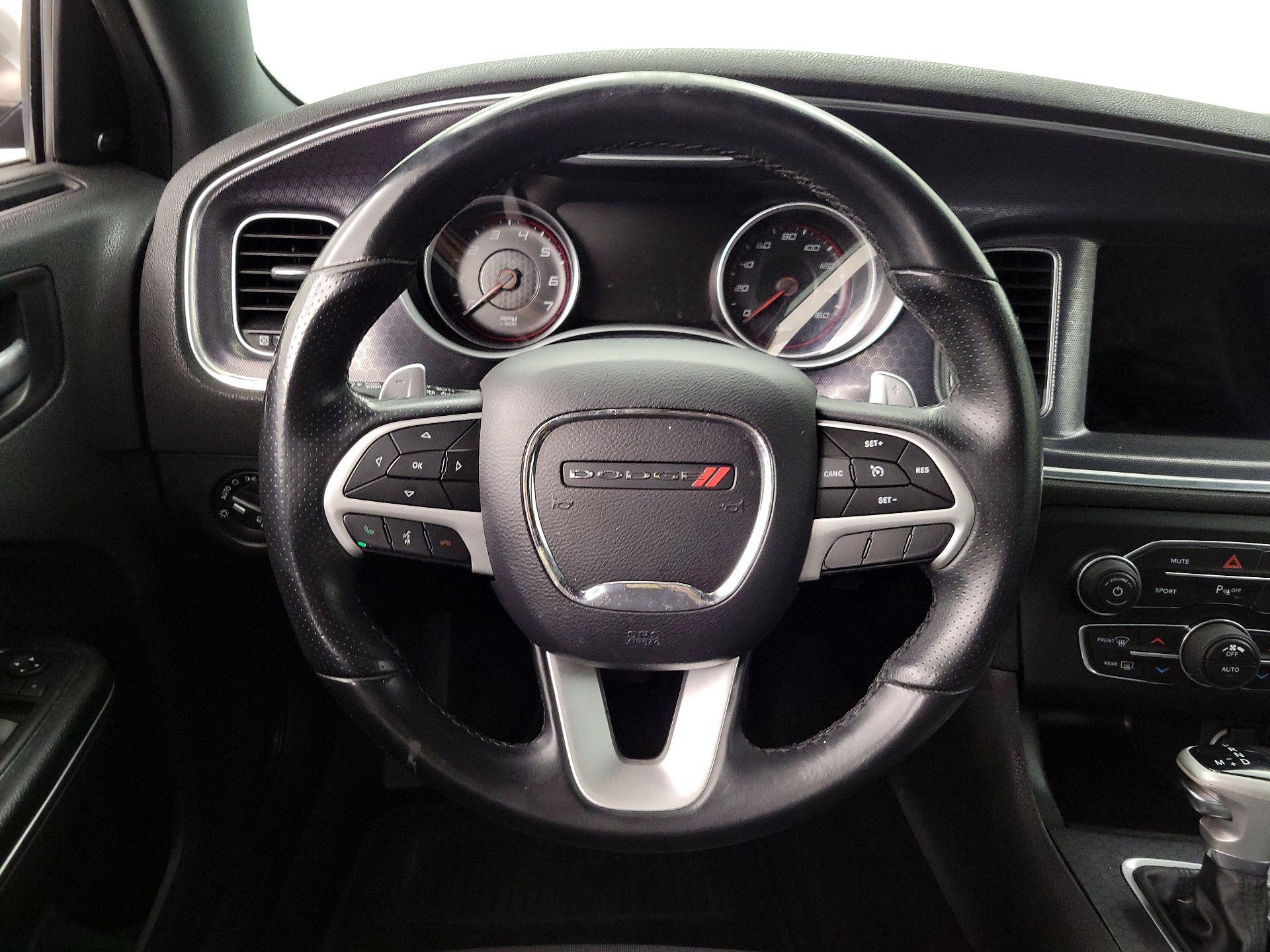Thumbnail: 2018 Dodge Charger - 10