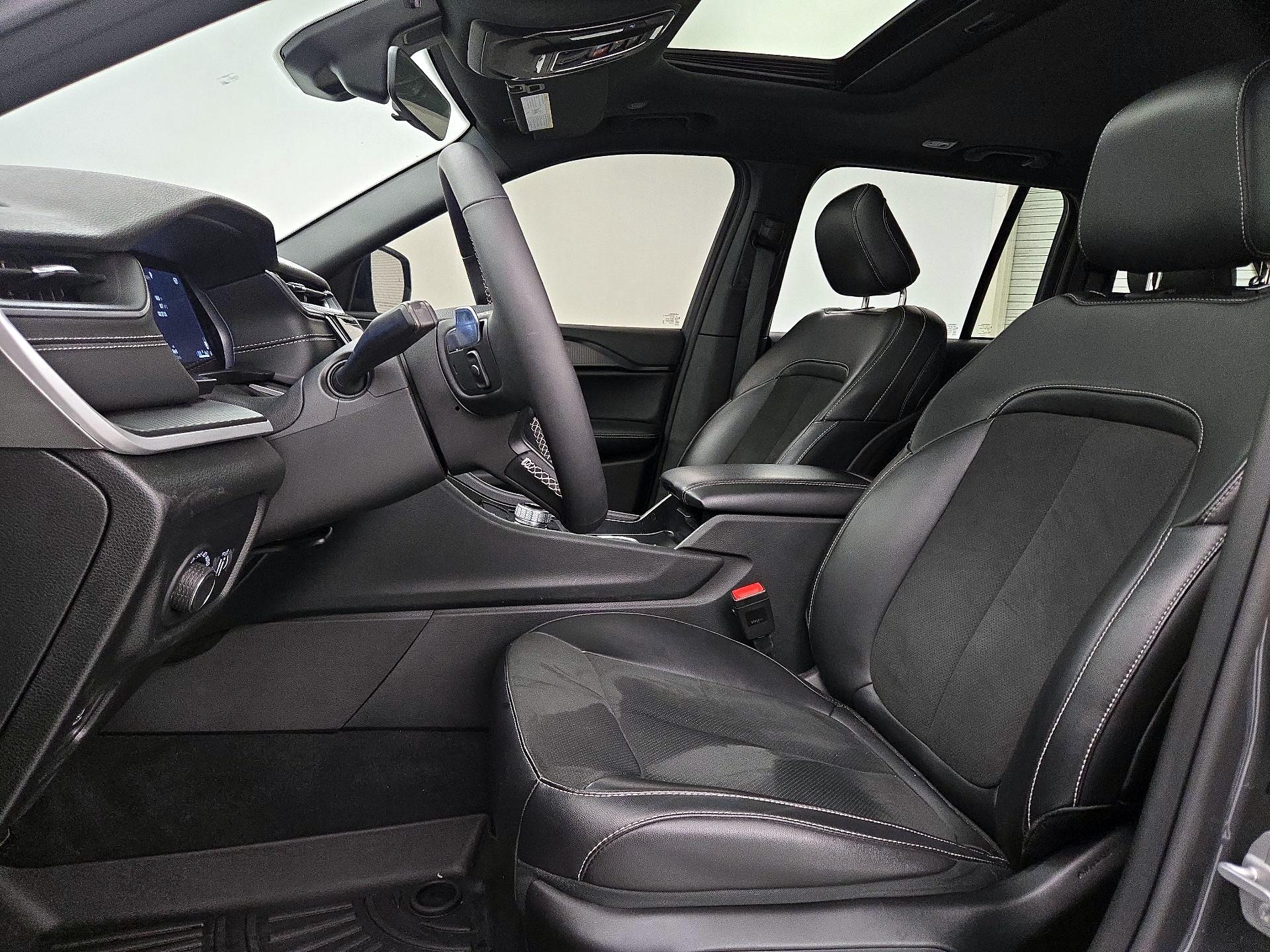 Thumbnail: 2025 Jeep Grand Cherokee - 11