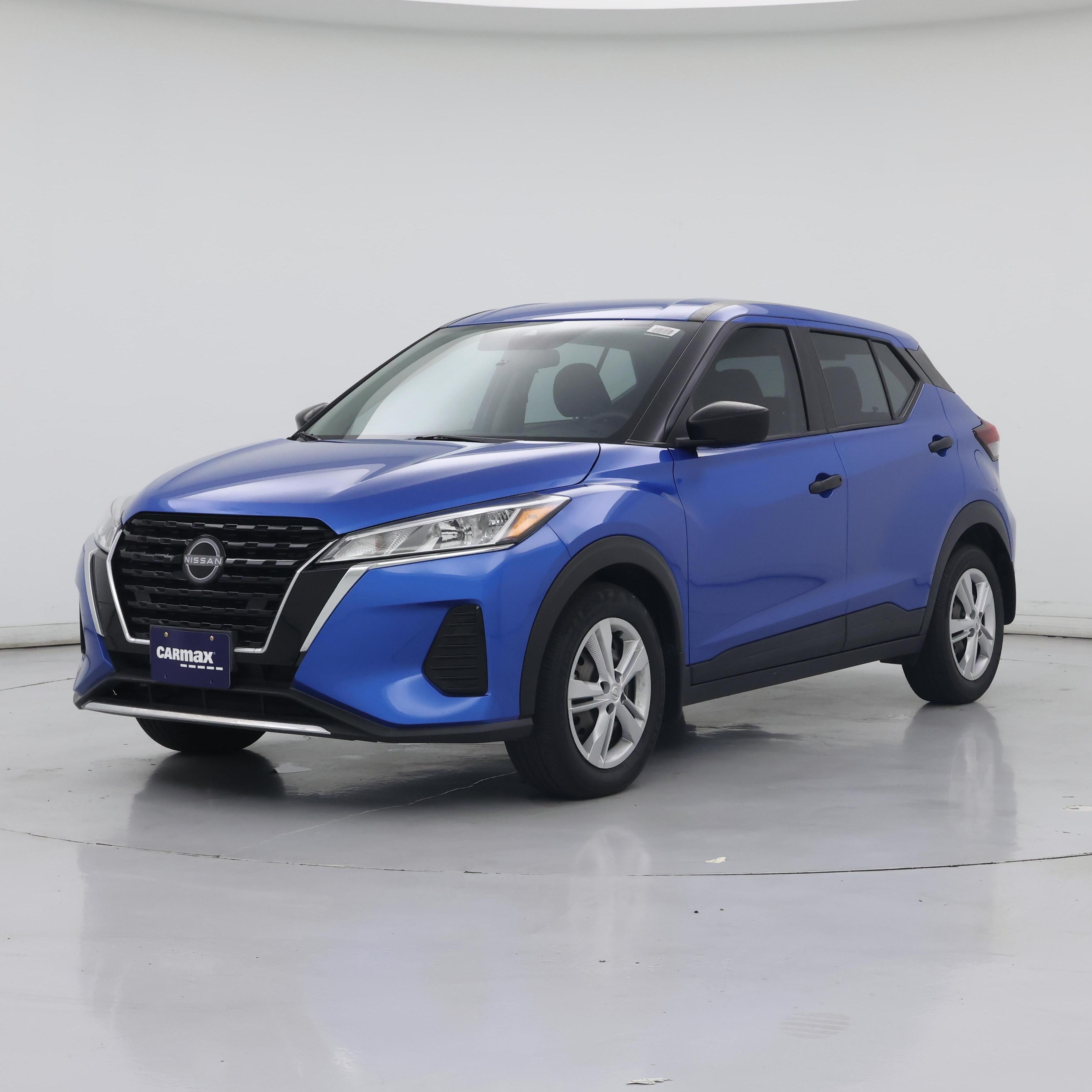 Thumbnail: 2023 Nissan Kicks - 4