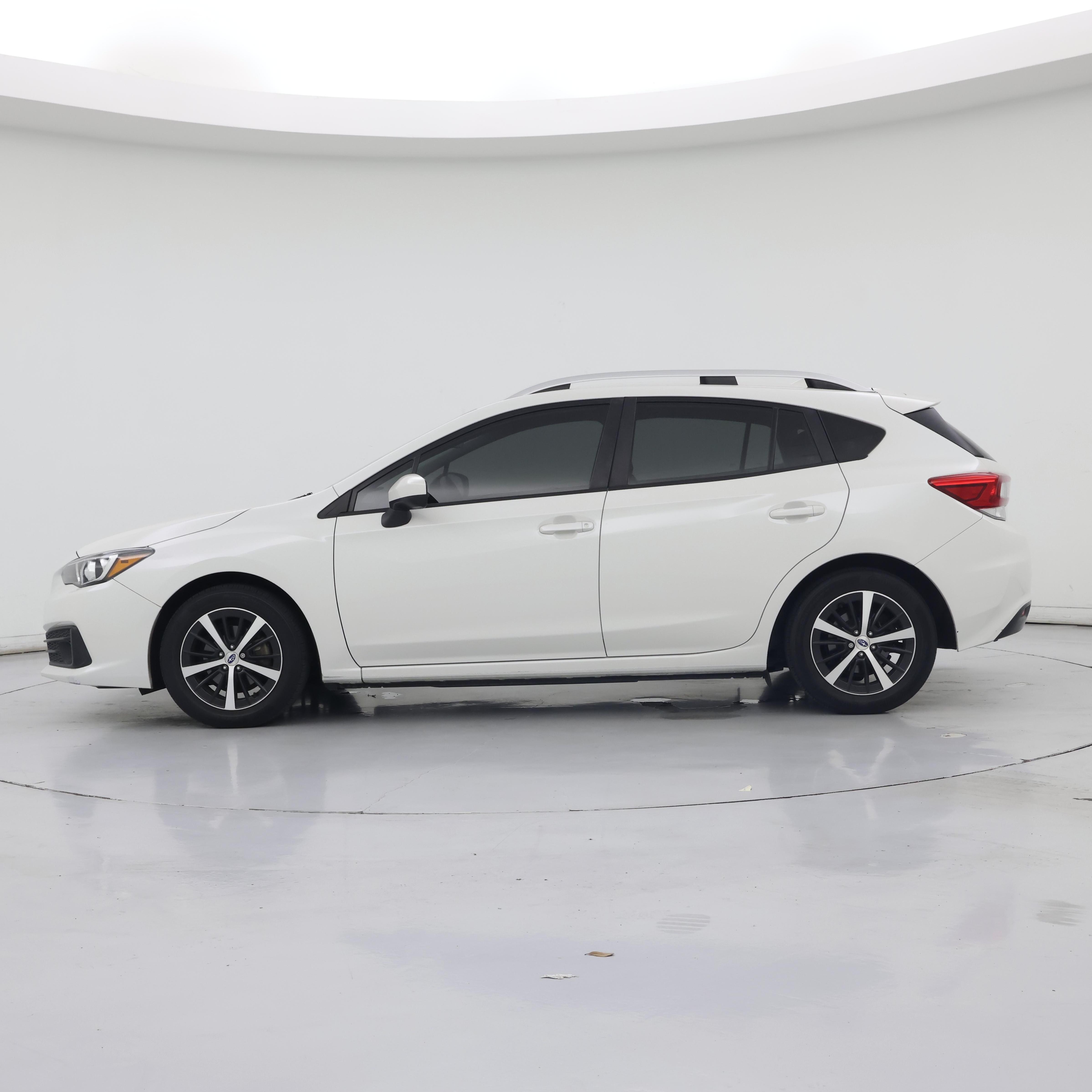 Thumbnail: 2022 Subaru Impreza - 3