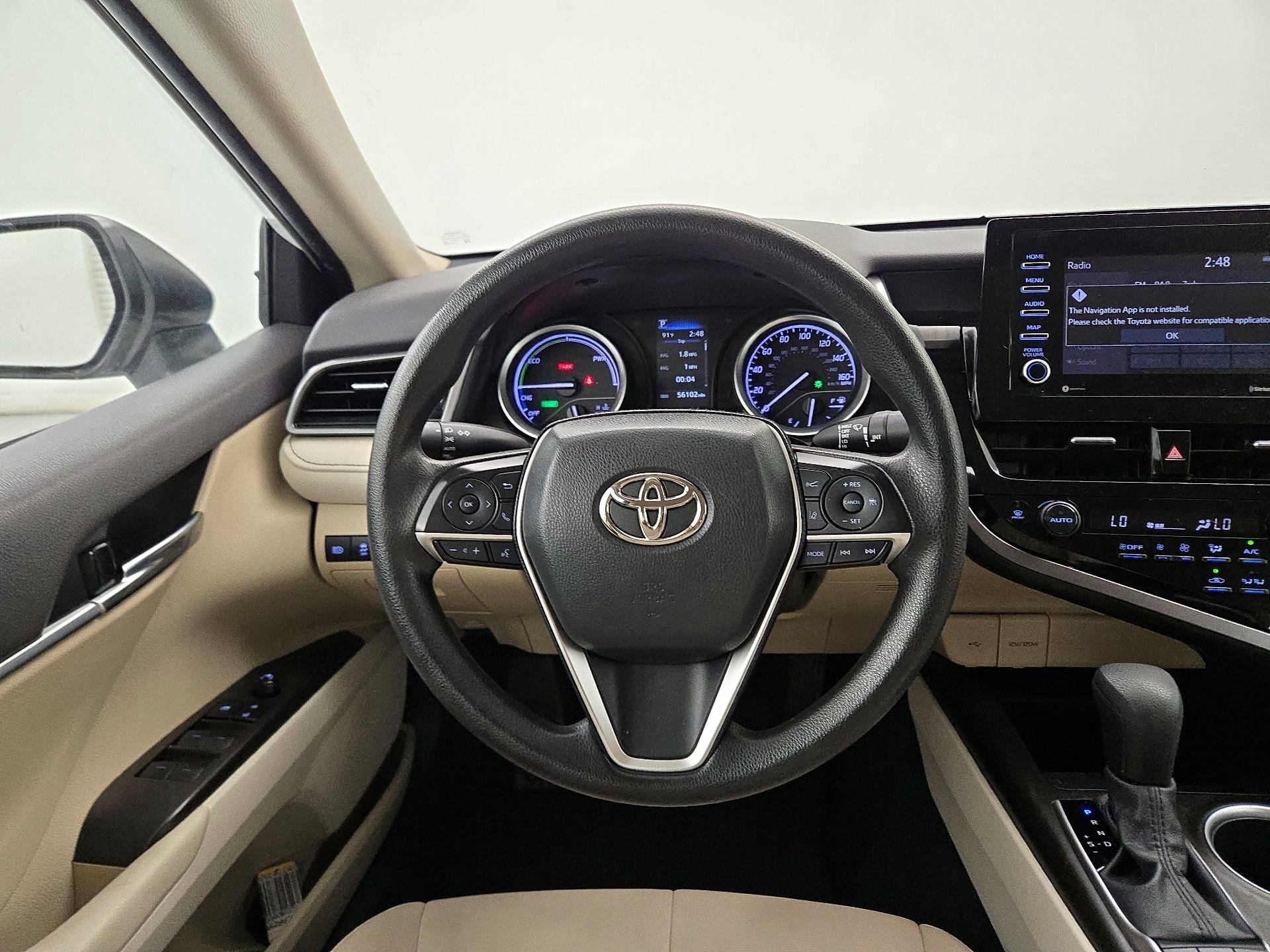 Thumbnail: 2022 Toyota Camry - 10
