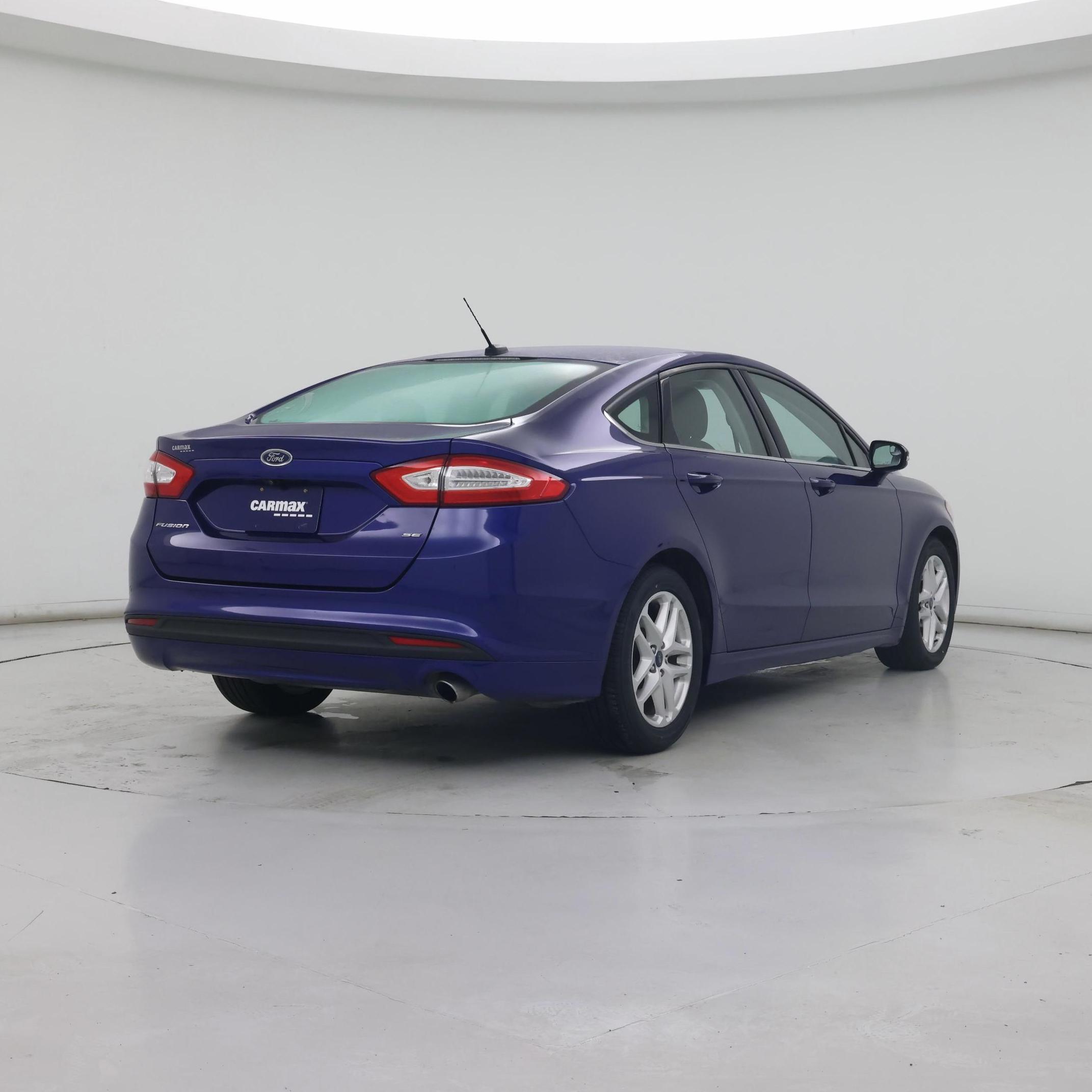 Thumbnail: 2016 Ford Fusion - 8
