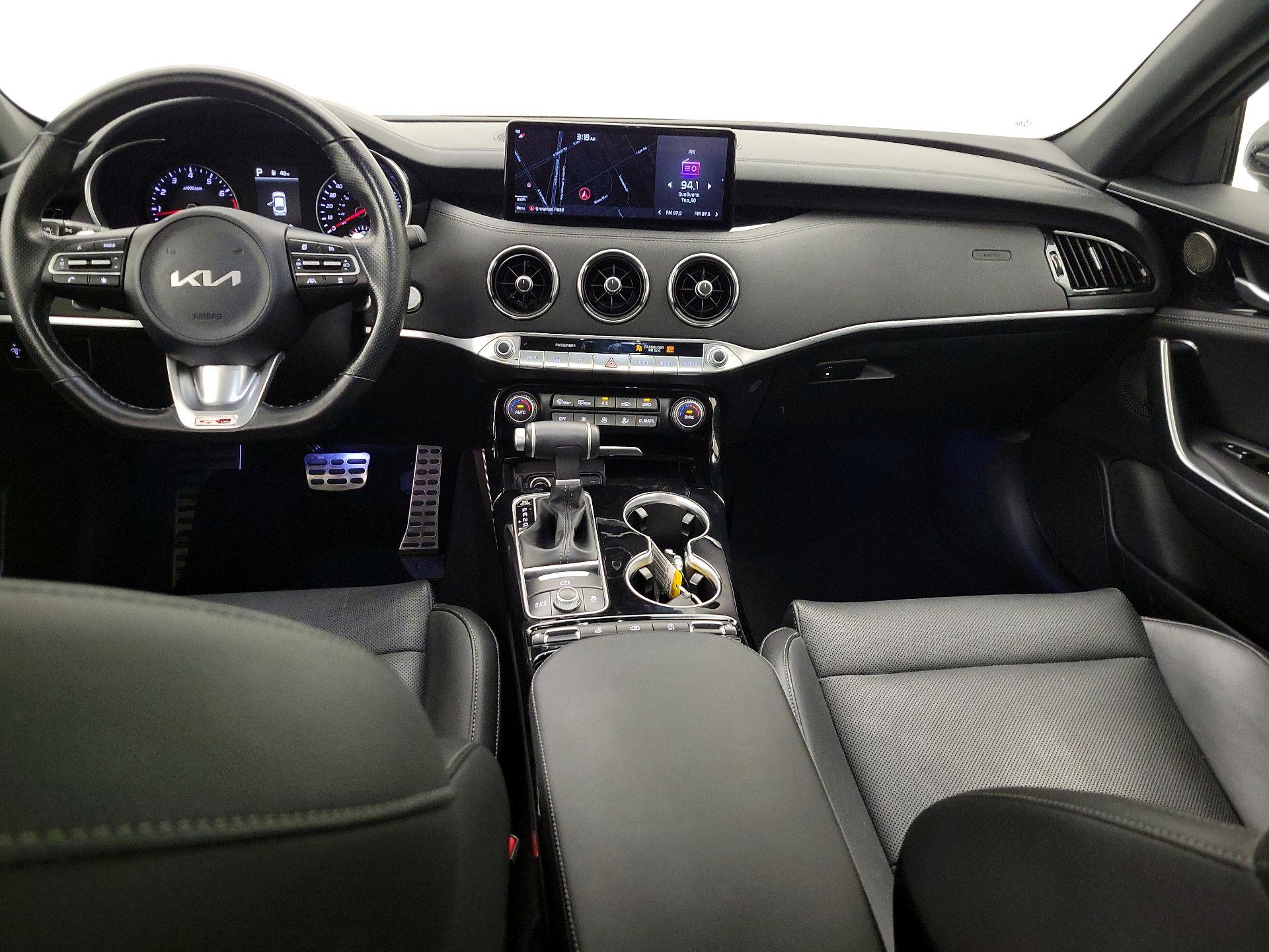 Thumbnail: 2022 Kia Stinger - 9