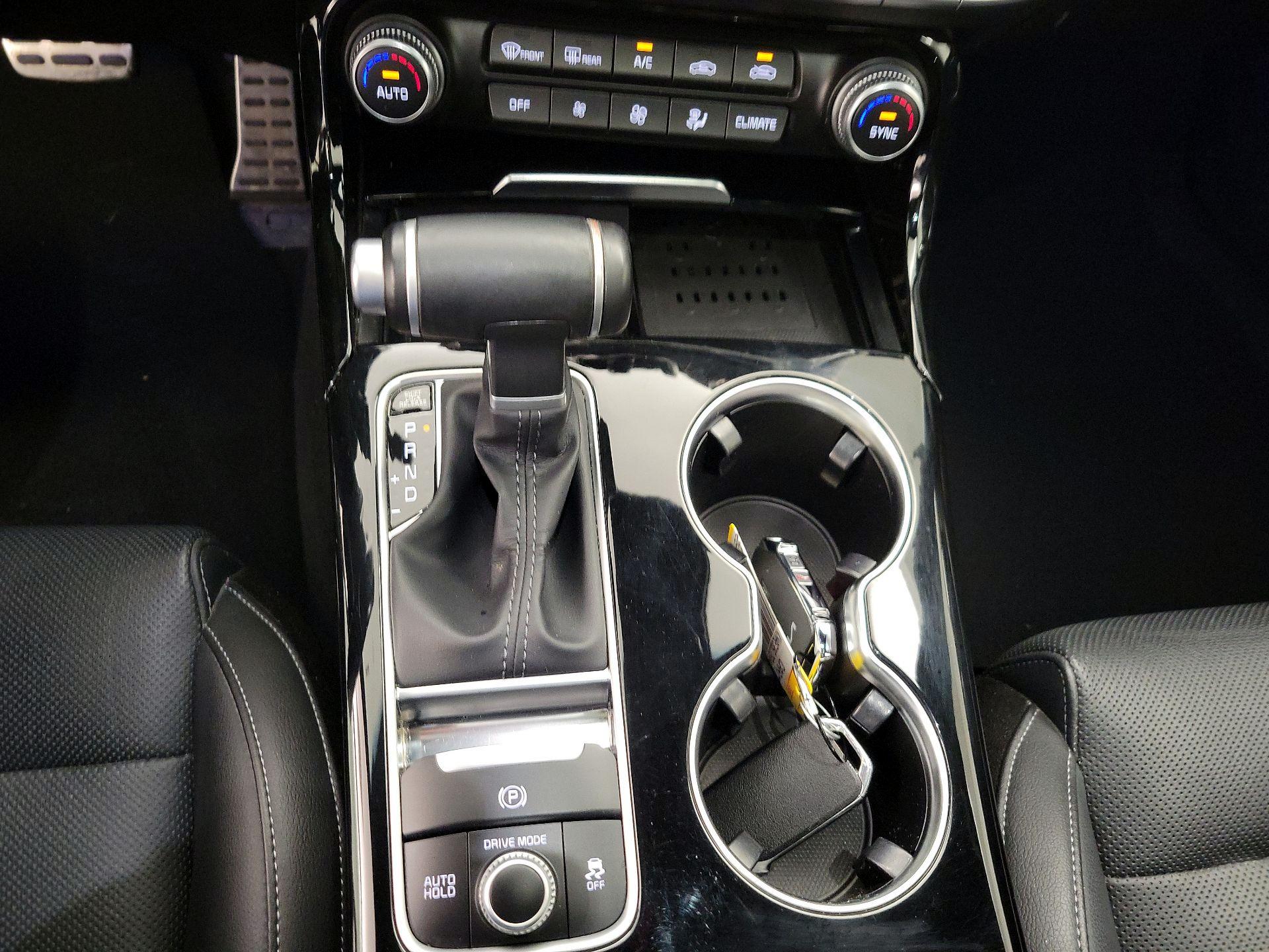 Thumbnail: 2022 Kia Stinger - 18