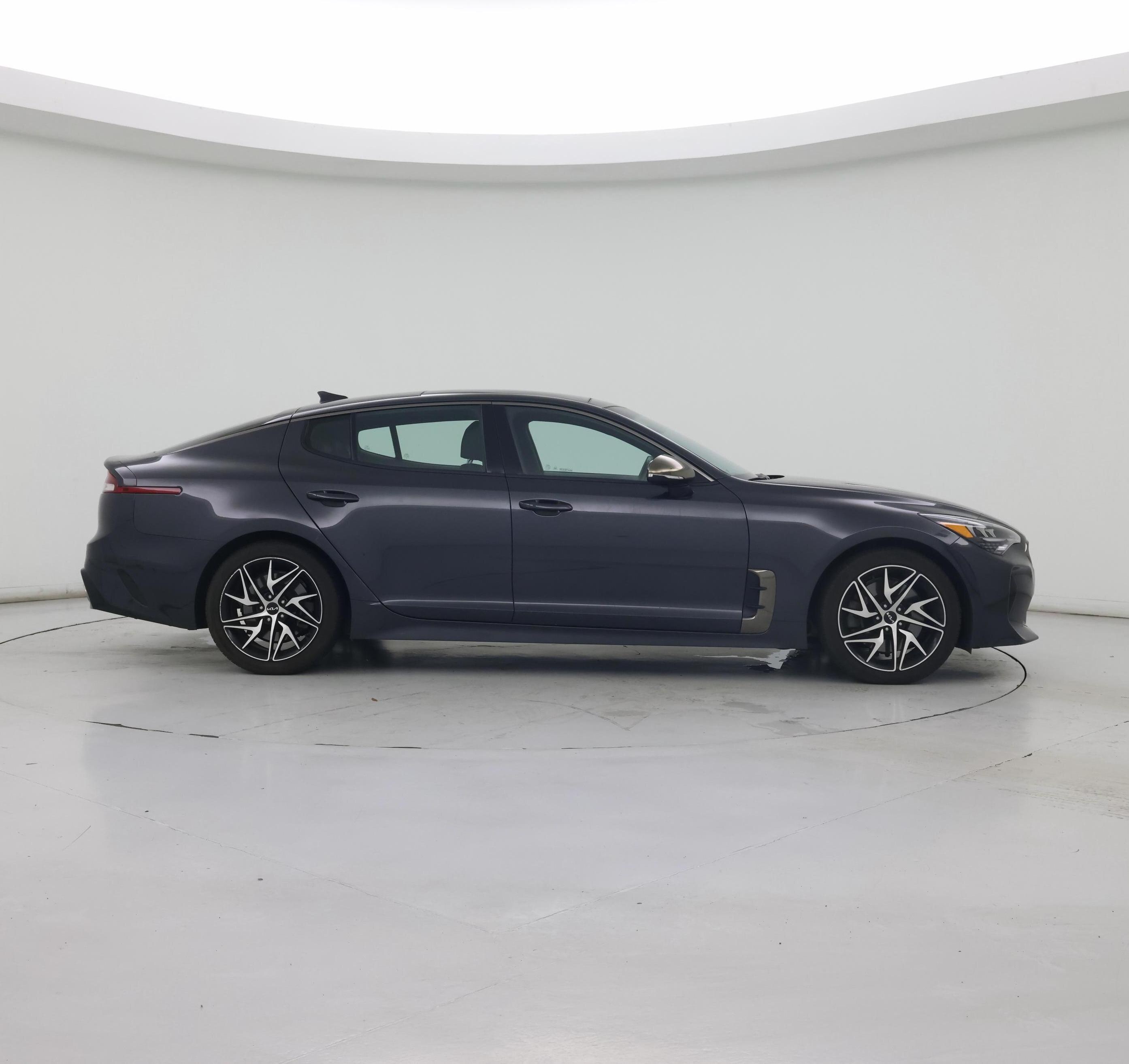 Thumbnail: 2022 Kia Stinger - 7