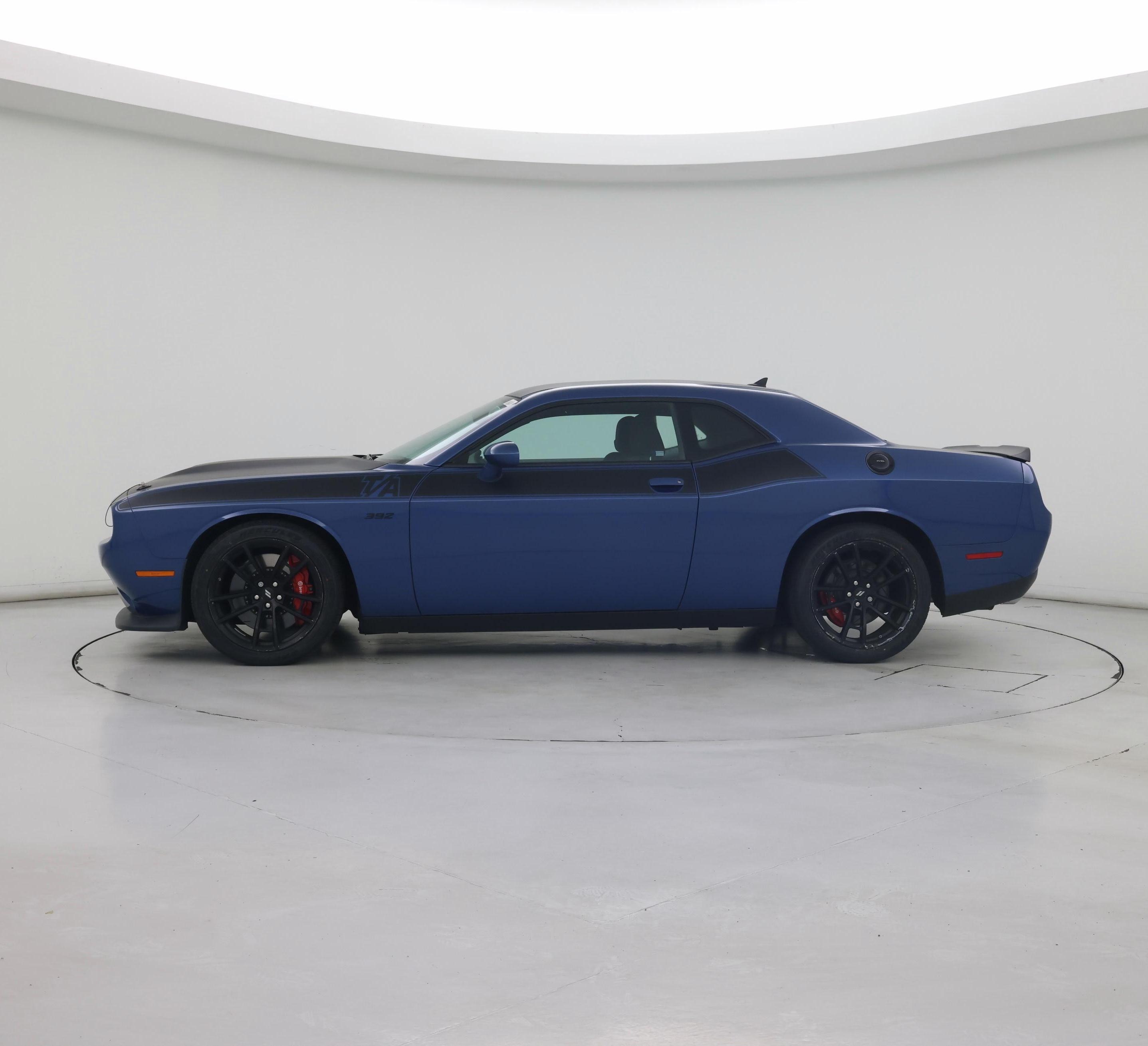 Thumbnail: 2020 Dodge Challenger - 3