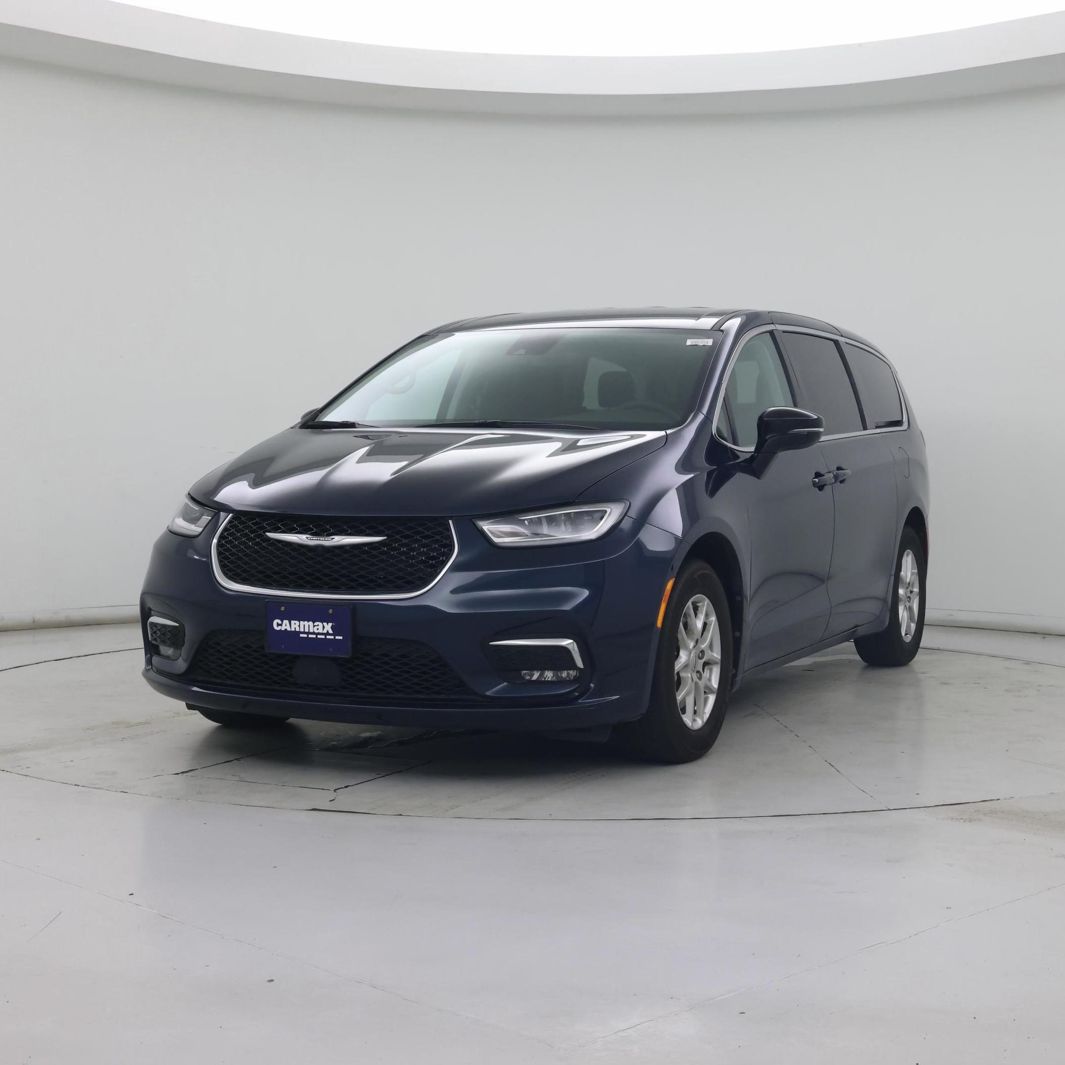 Thumbnail: 2024 Chrysler Pacifica - 4