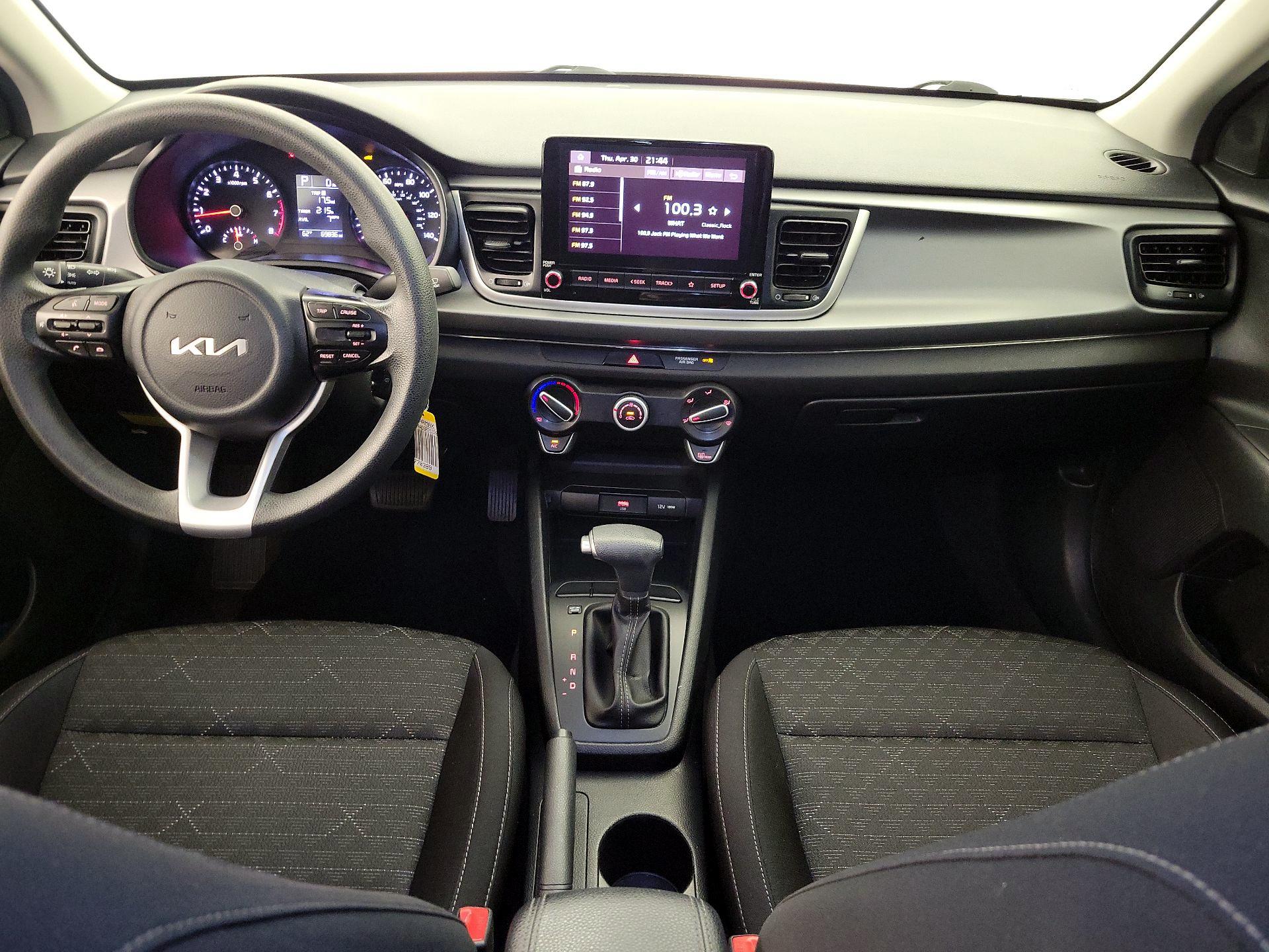 Thumbnail: 2023 Kia Rio - 9